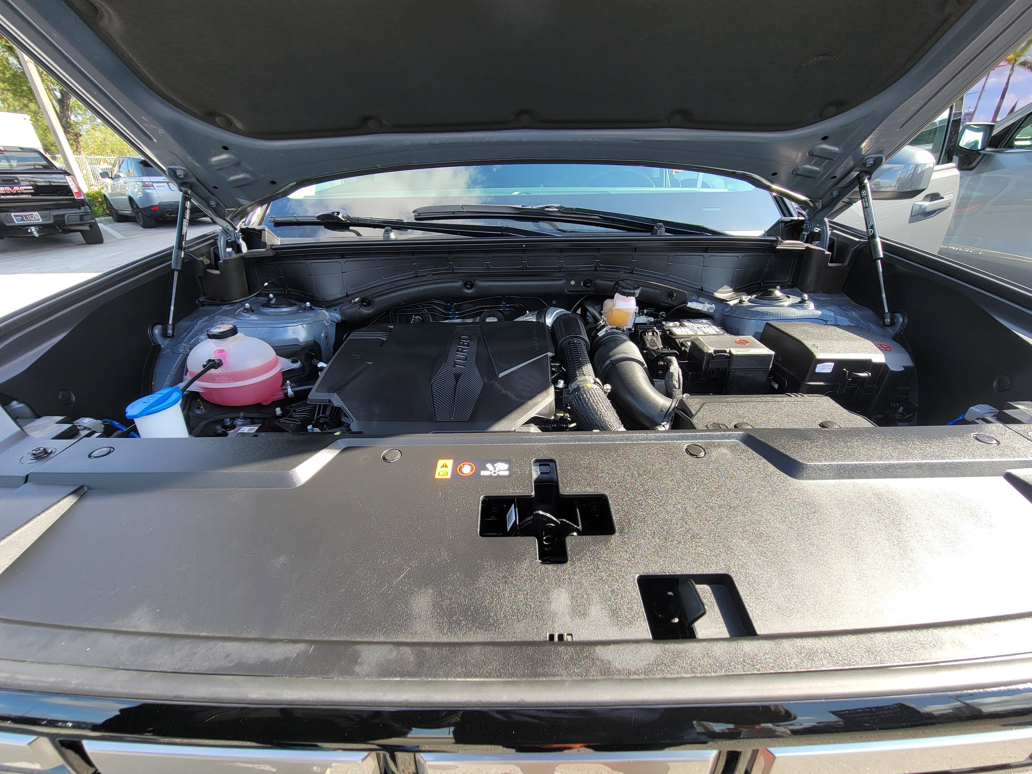 2025 Hyundai Santa Fe SE