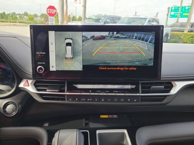 2025 Toyota Sienna Platinum