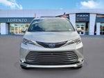 2025 Toyota Sienna Platinum
