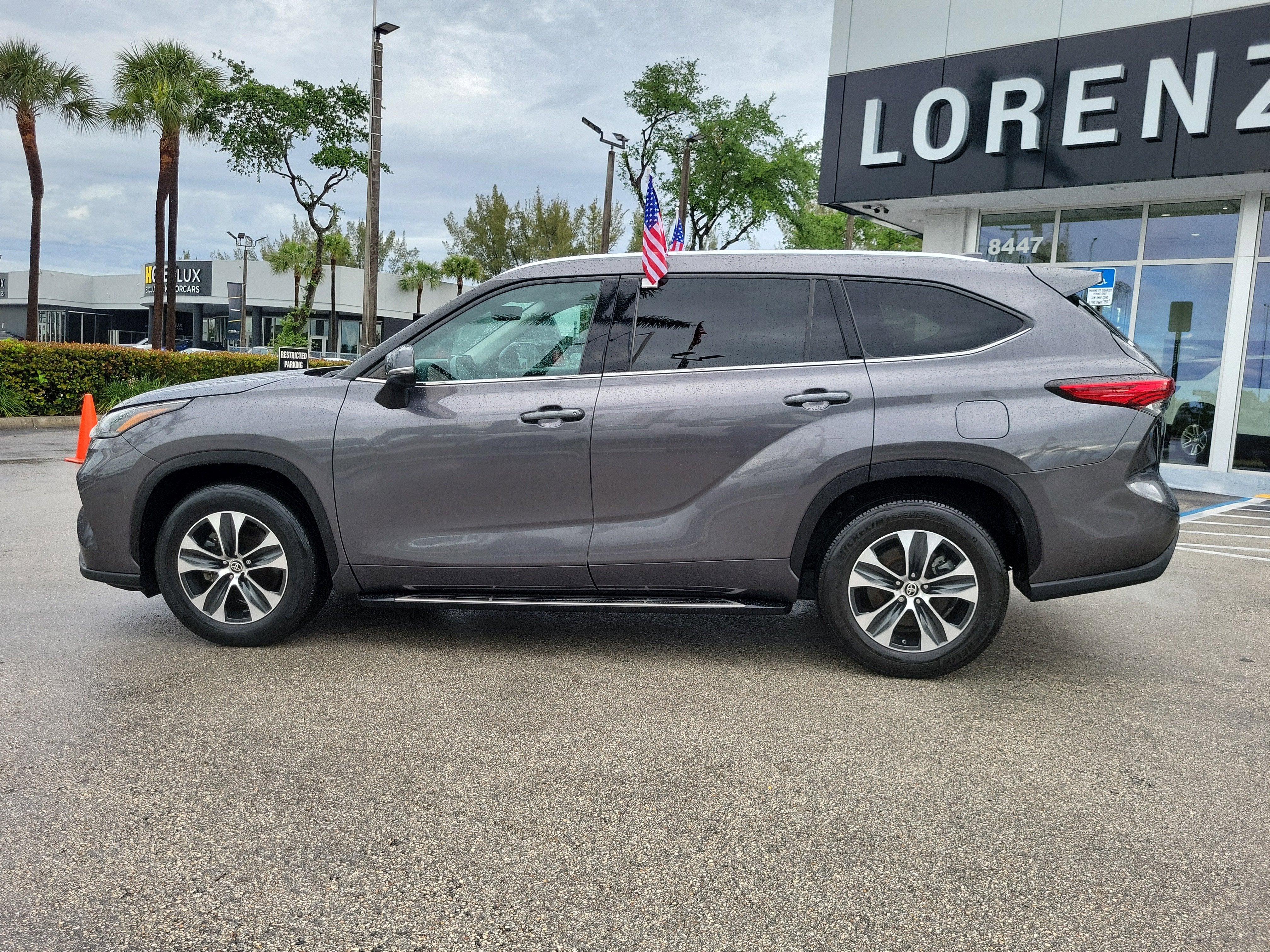 2021 Toyota Highlander XLE