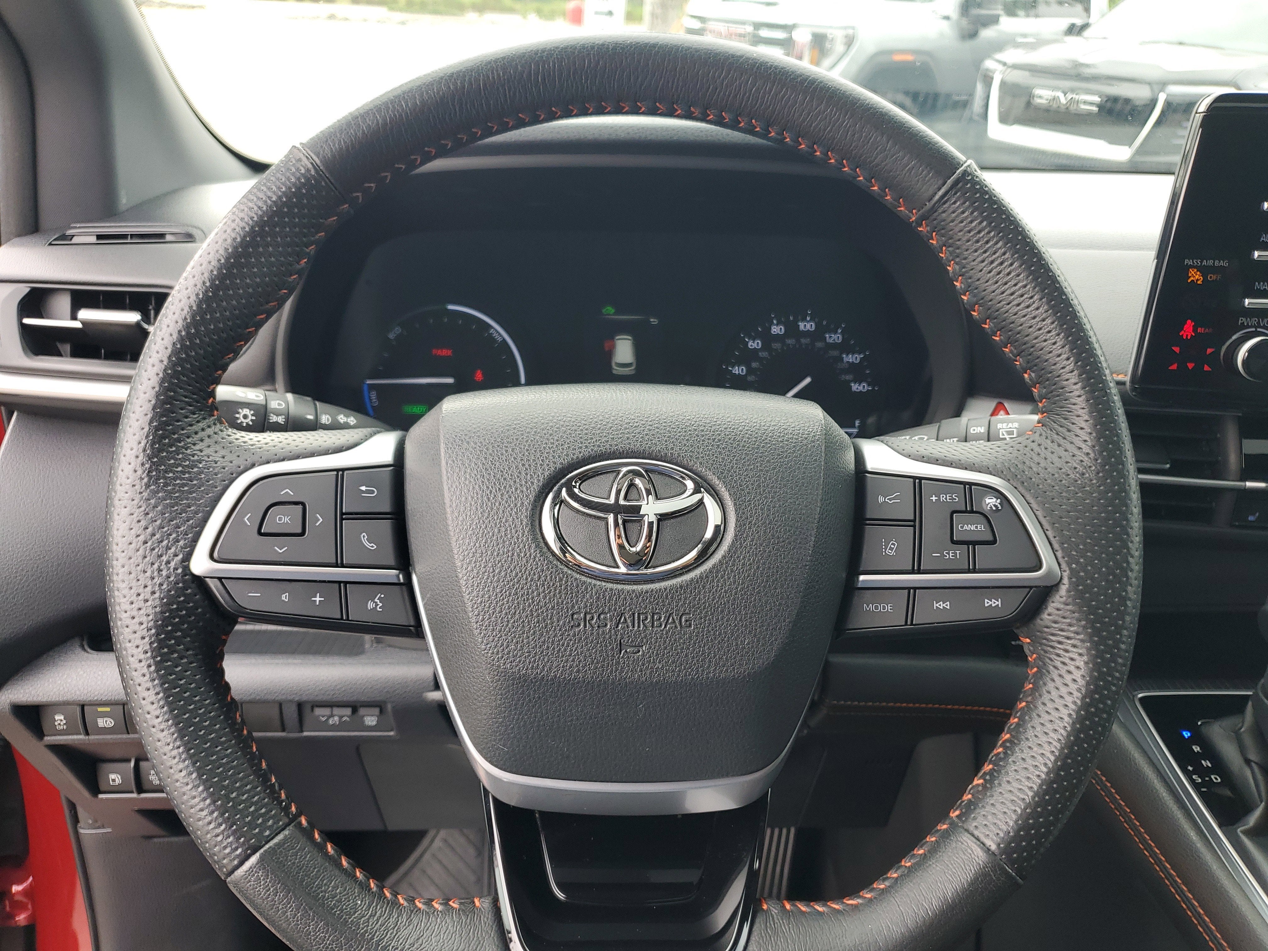 2022 Toyota Sienna XSE