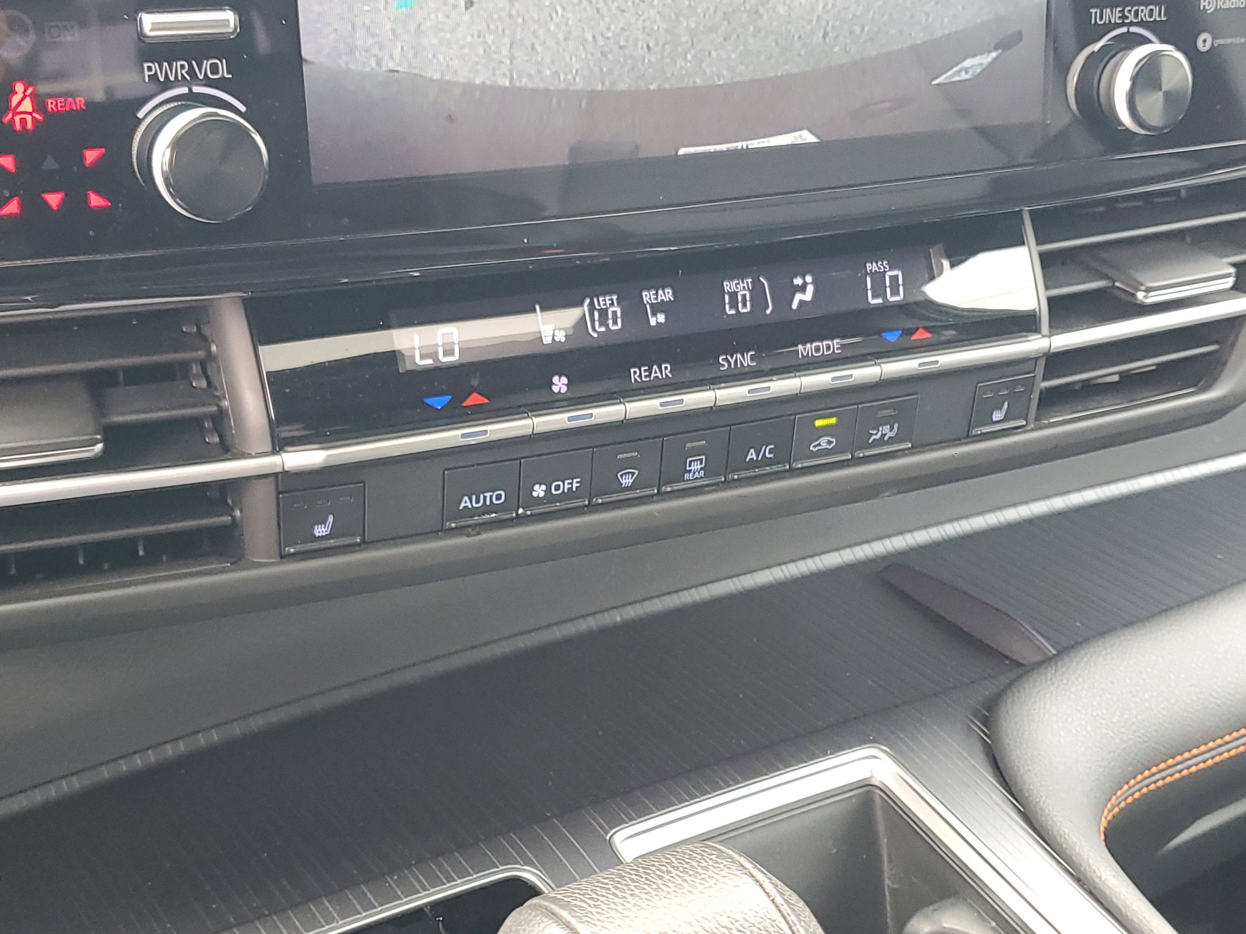 2022 Toyota Sienna XSE