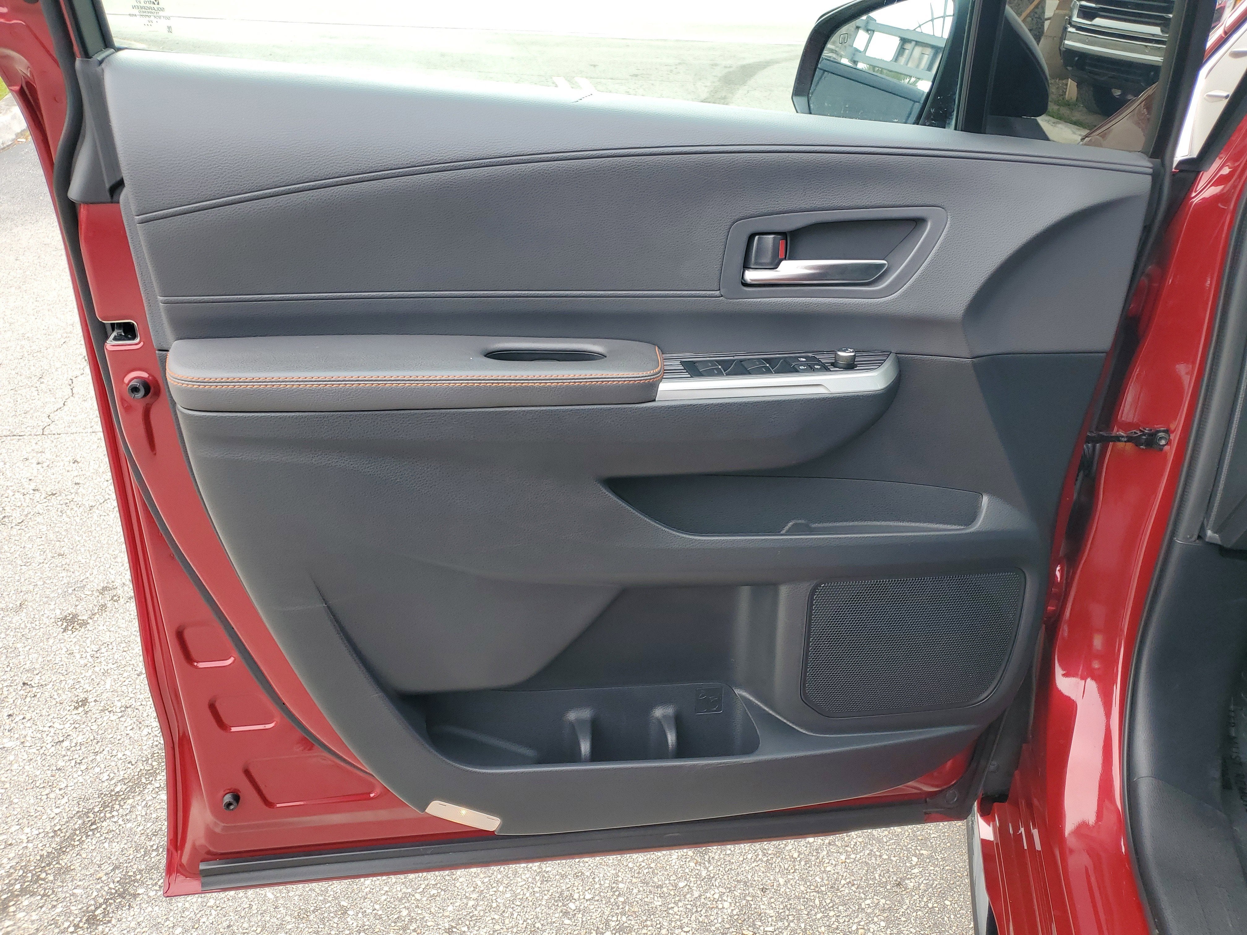 2022 Toyota Sienna XSE