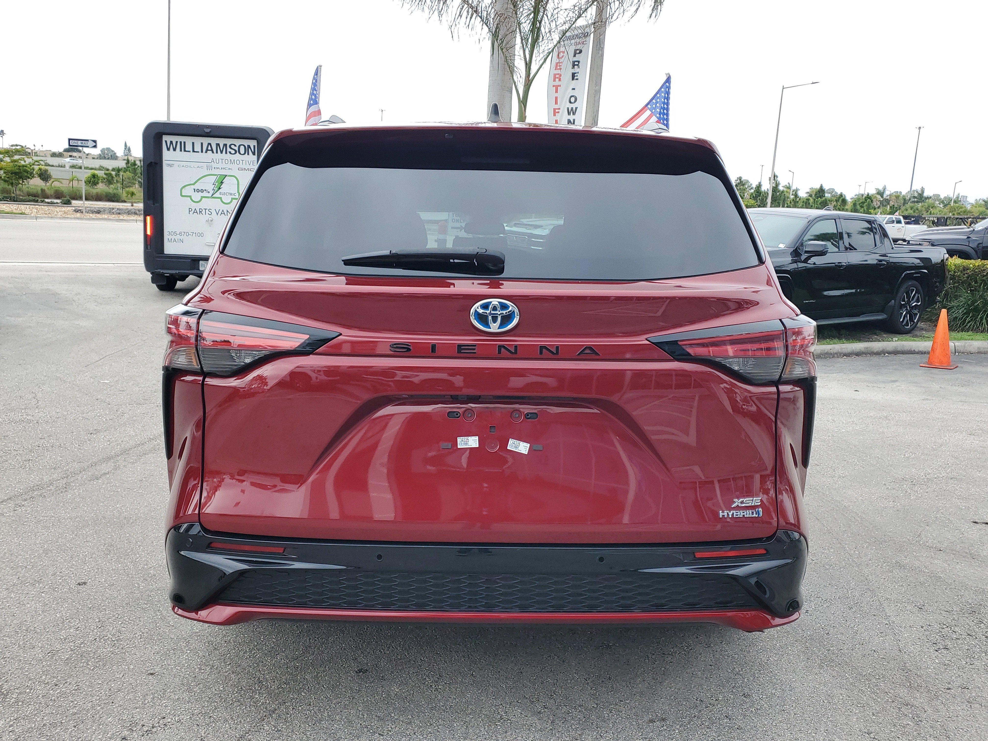 2022 Toyota Sienna XSE