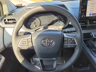 2026 Toyota Sienna XLE