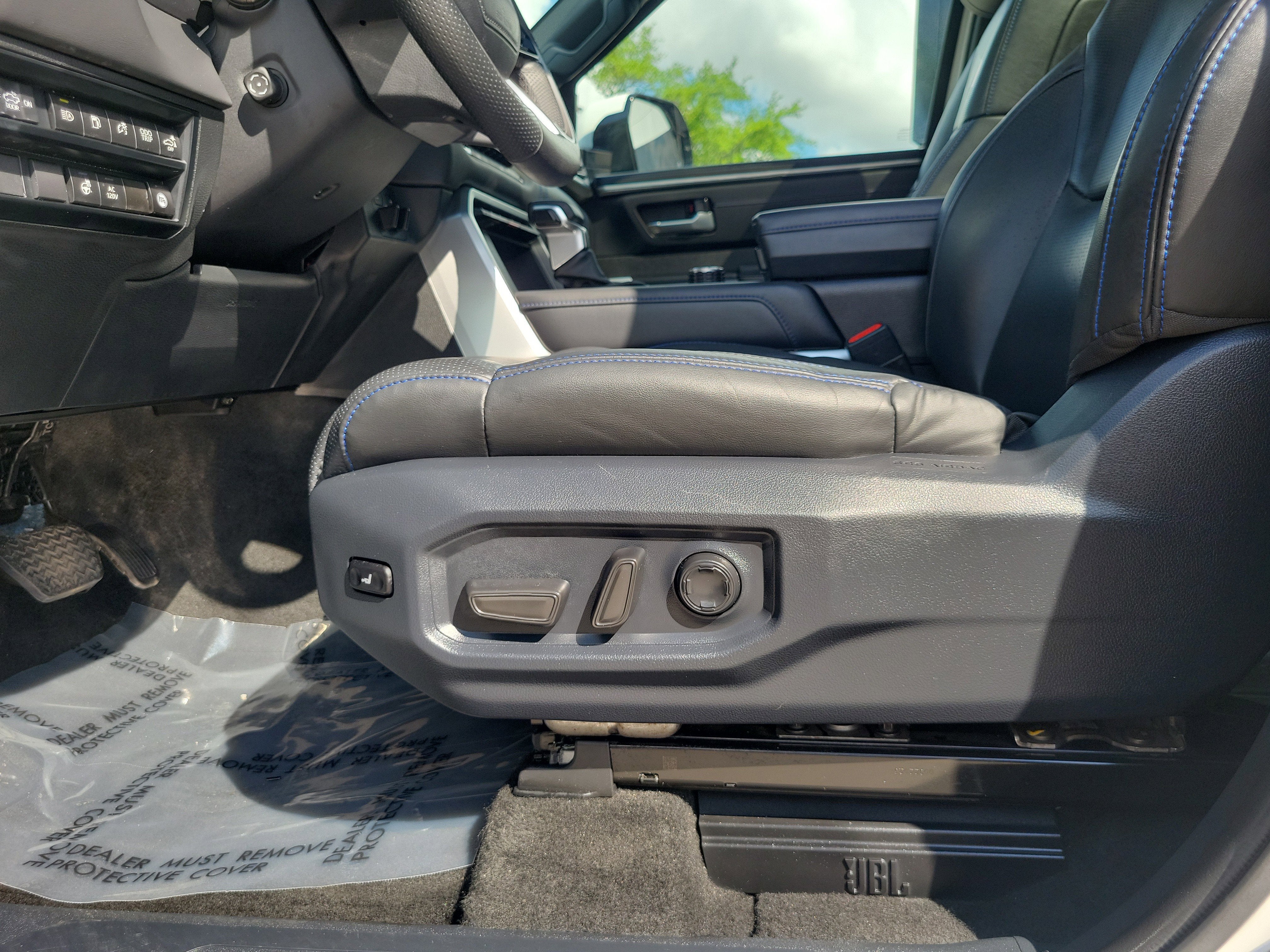 2023 Toyota Tundra 4WD Platinum Hybrid