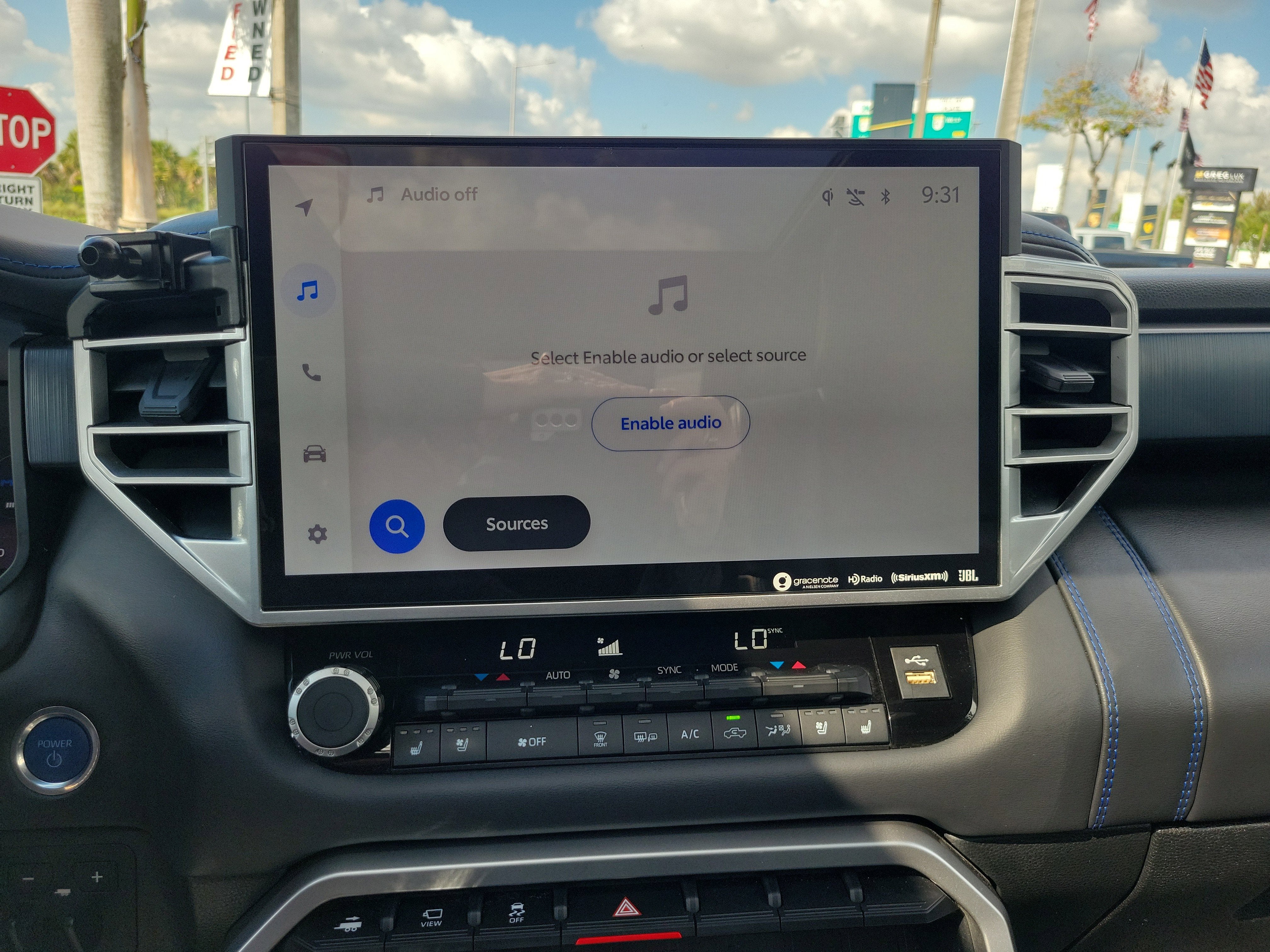 2023 Toyota Tundra 4WD Platinum Hybrid