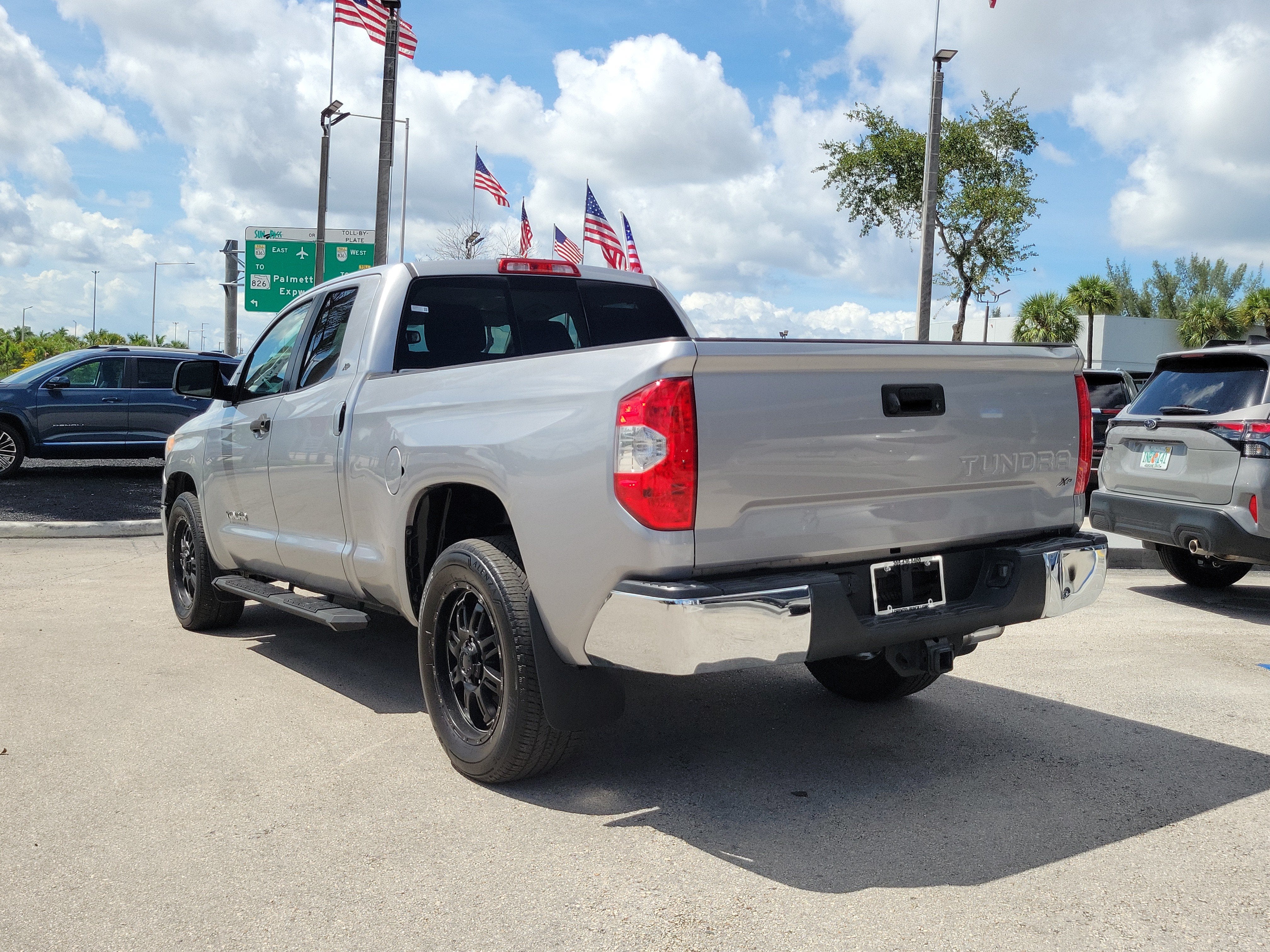 2017 Toyota Tundra 2WD SR