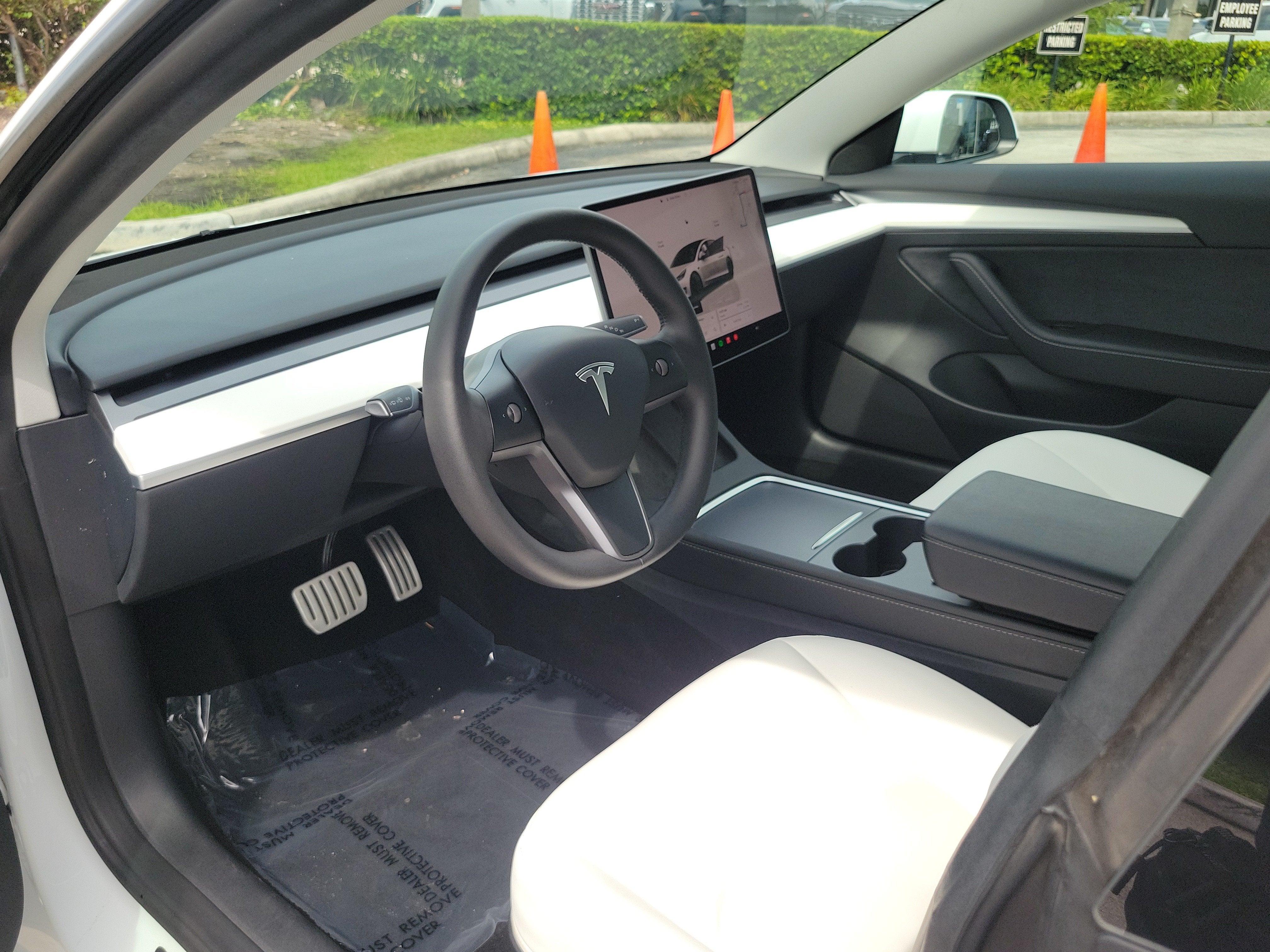 2023 Tesla Model 3 Performance