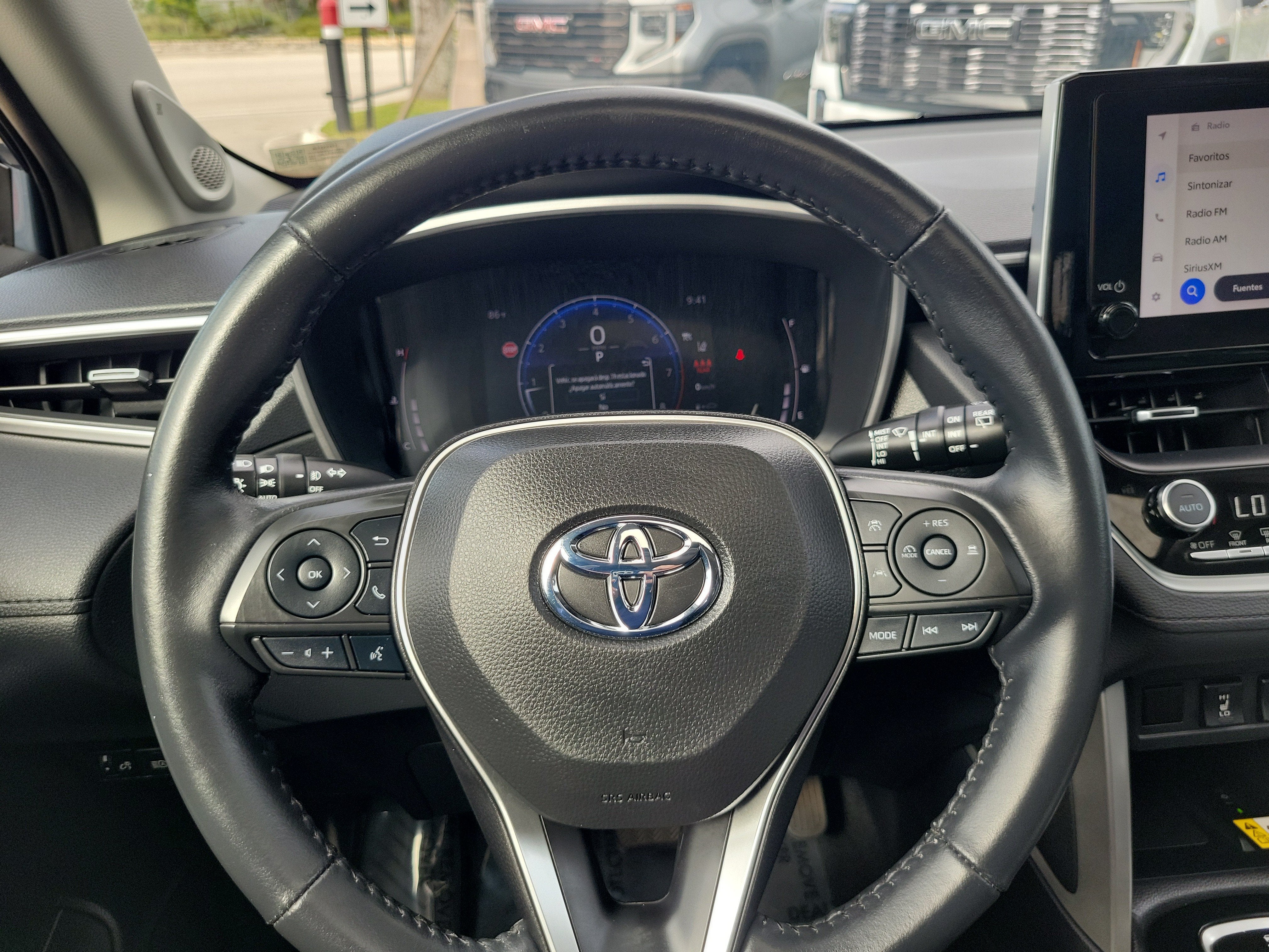 2023 Toyota Corolla Cross XLE