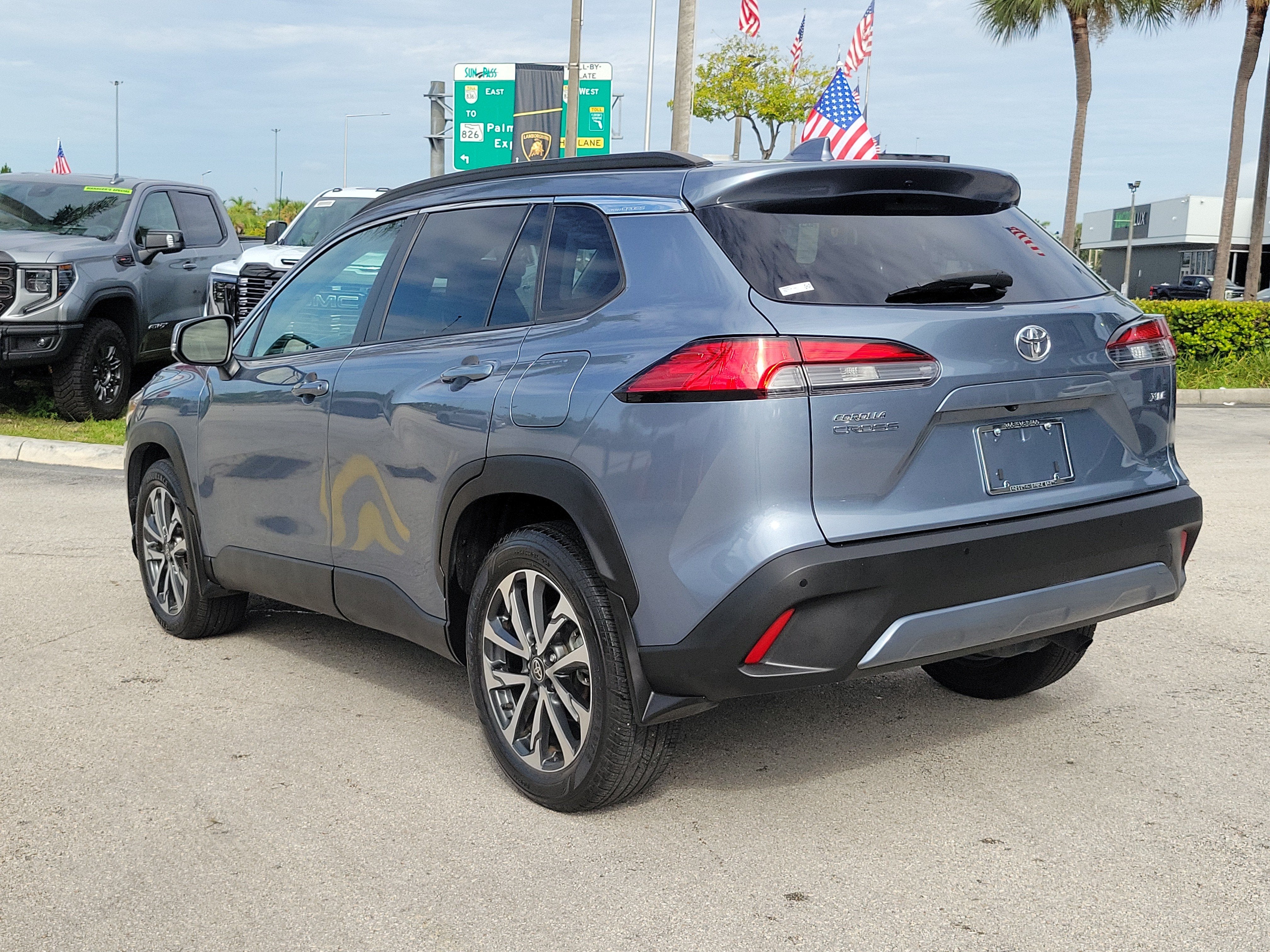 2023 Toyota Corolla Cross XLE