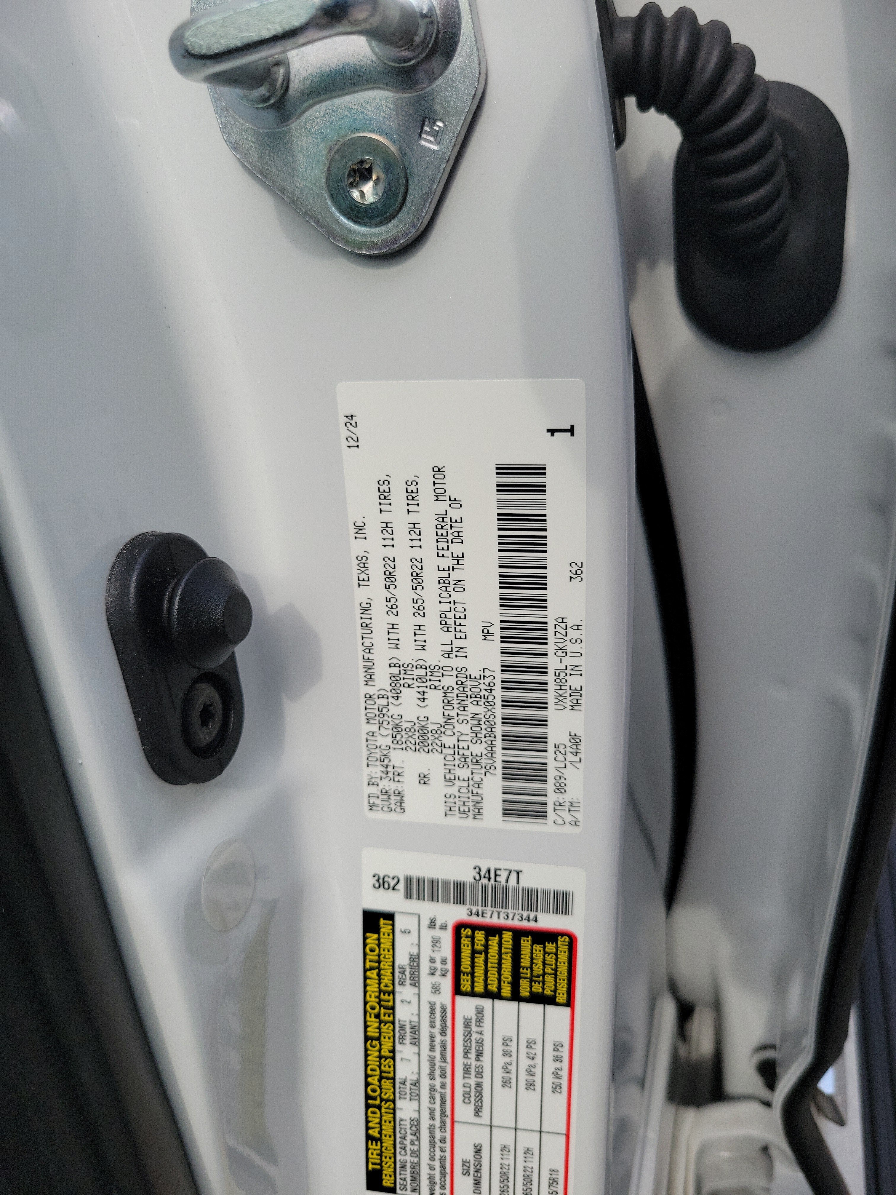 2025 Toyota Sequoia SR5