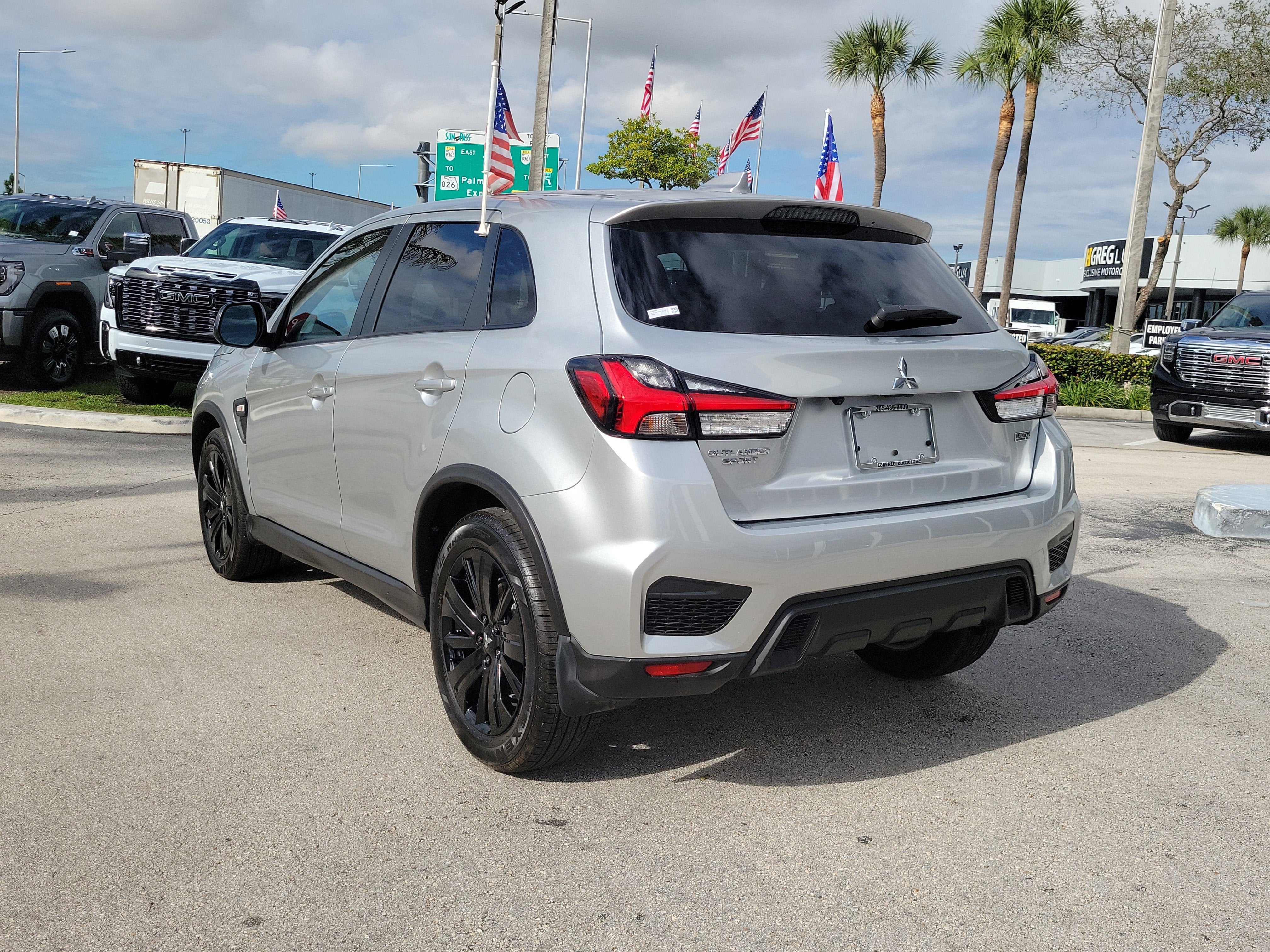 2025 Mitsubishi Outlander Sport S