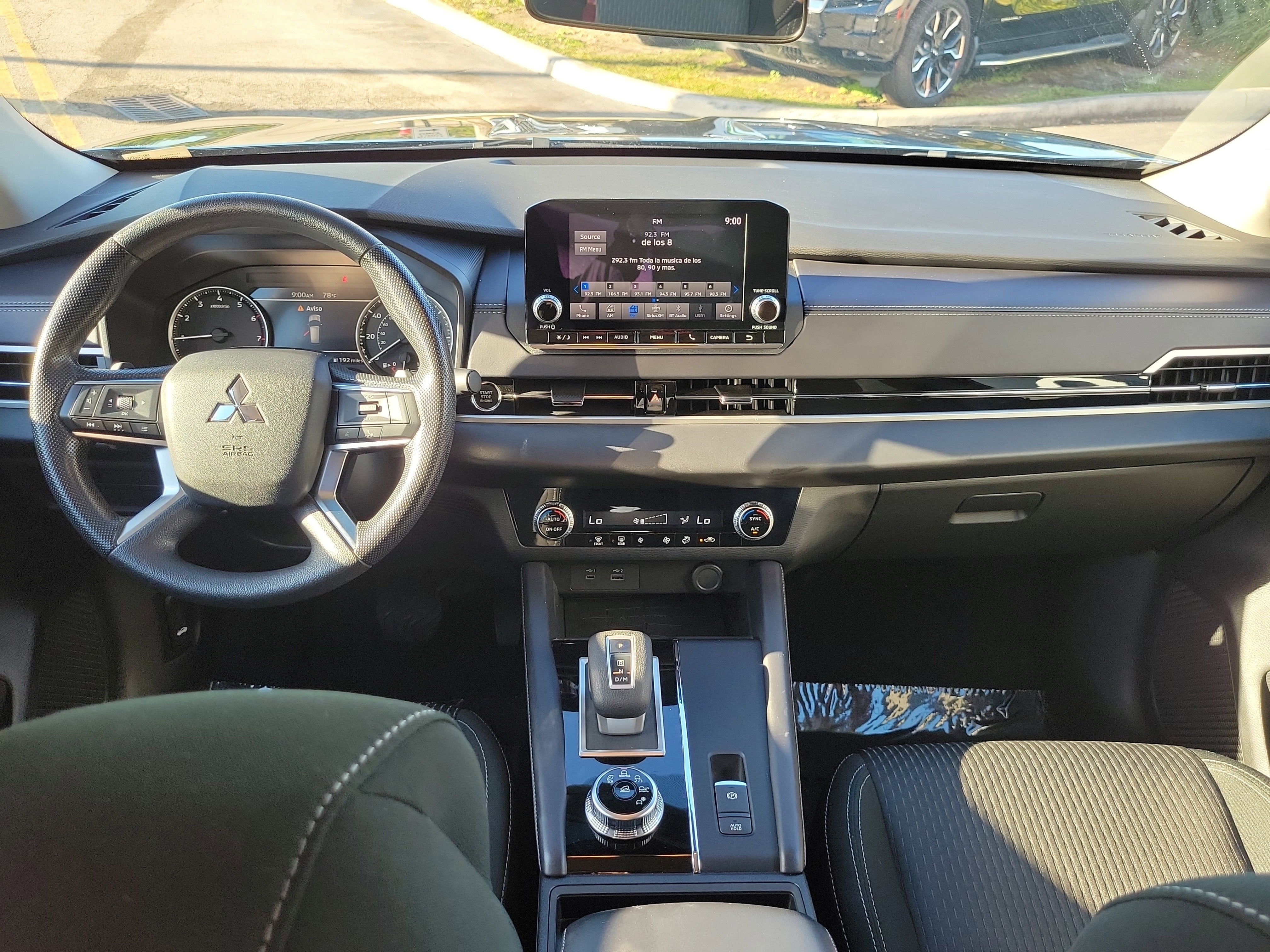 2024 Mitsubishi Outlander ES