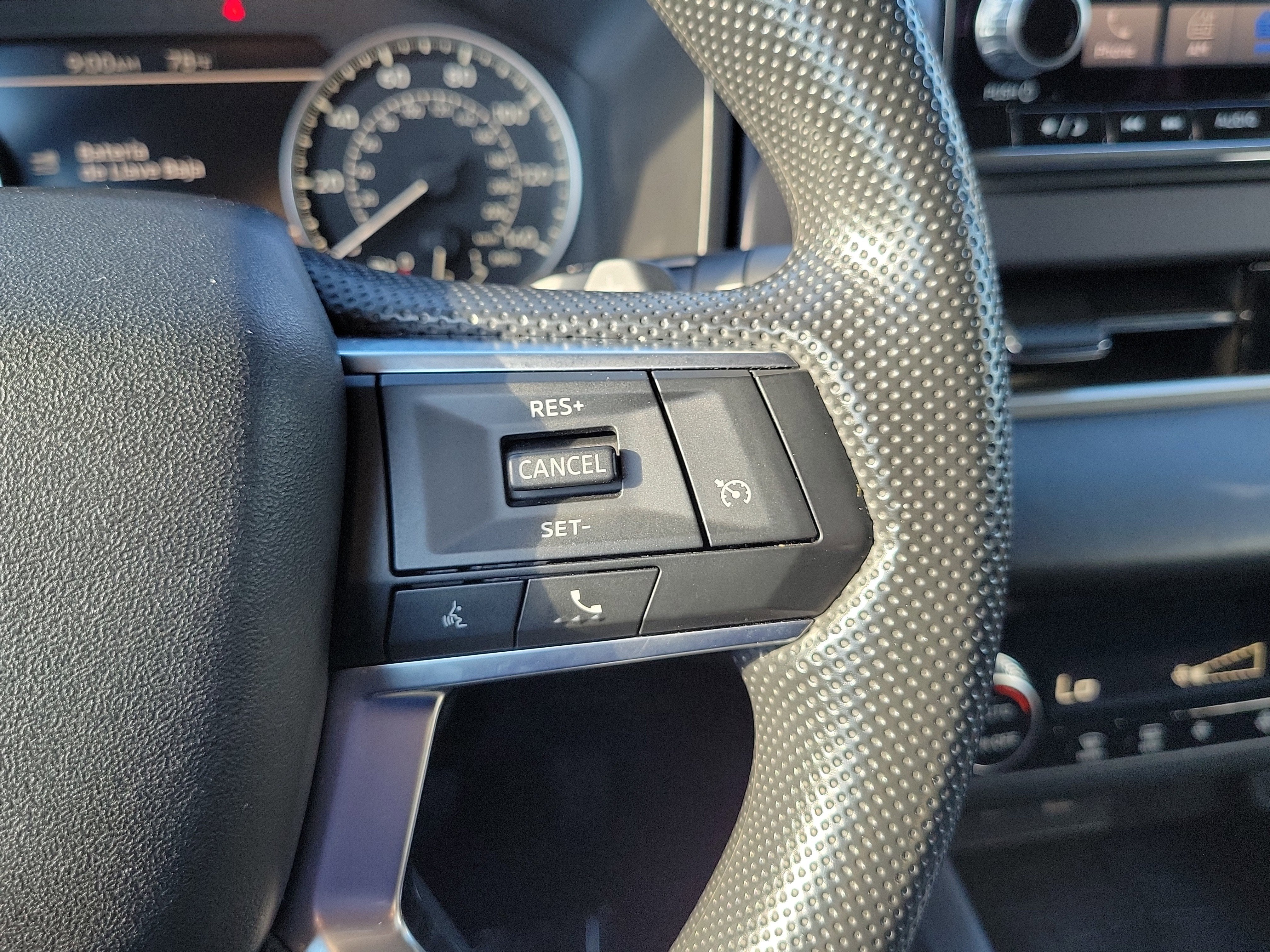 2024 Mitsubishi Outlander ES