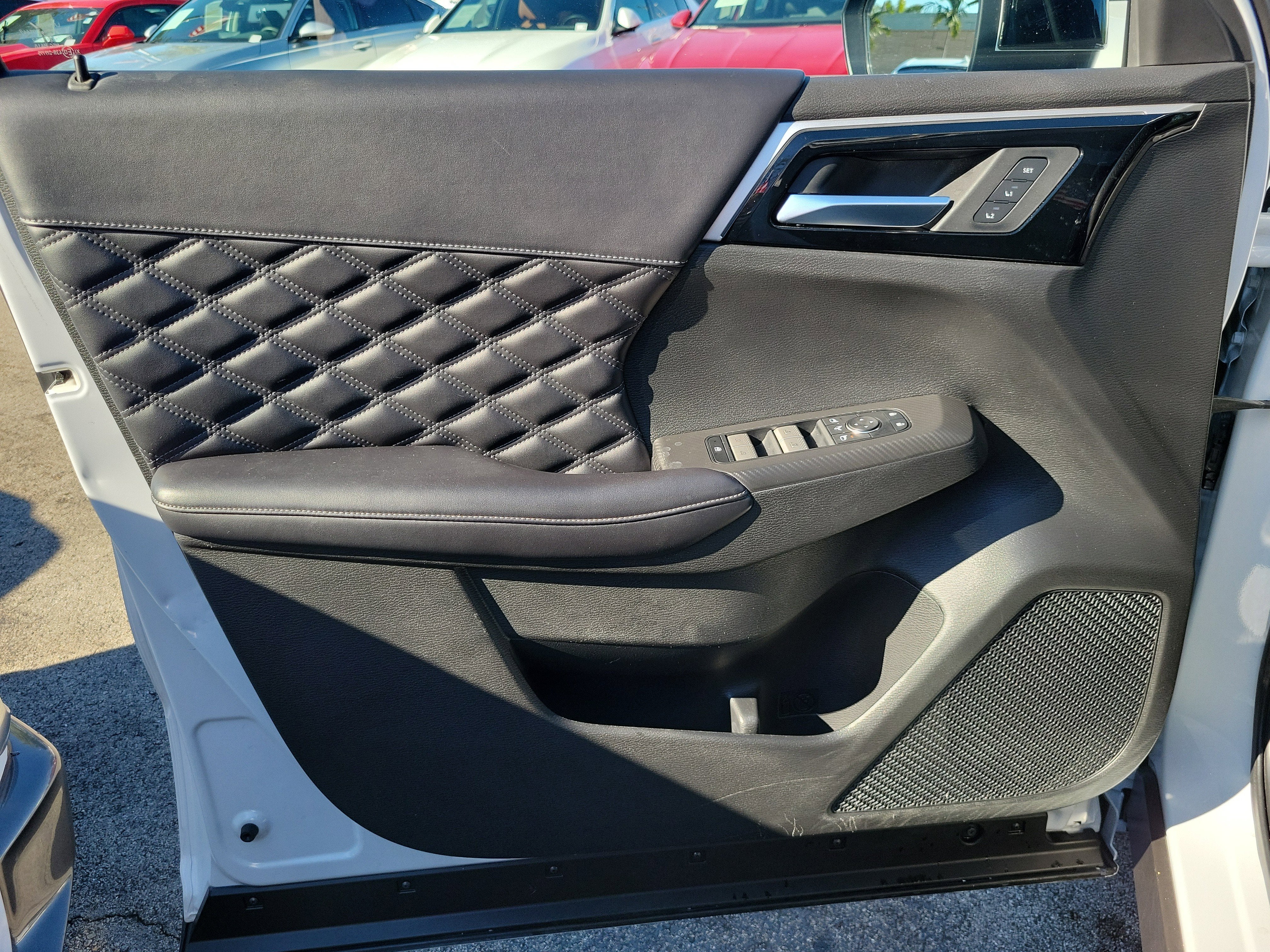 2024 Mitsubishi Outlander SEL