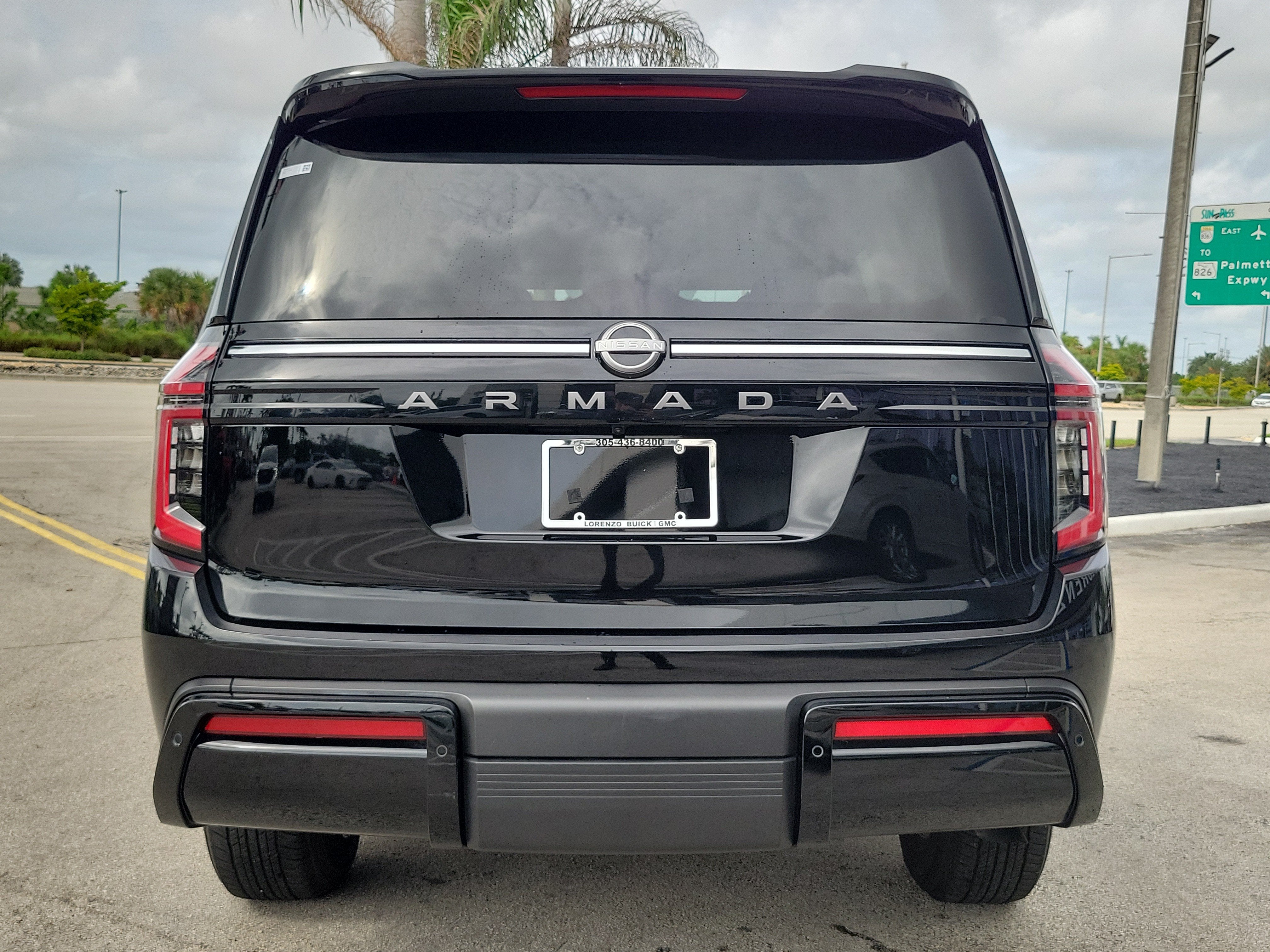2026 Nissan Armada SV