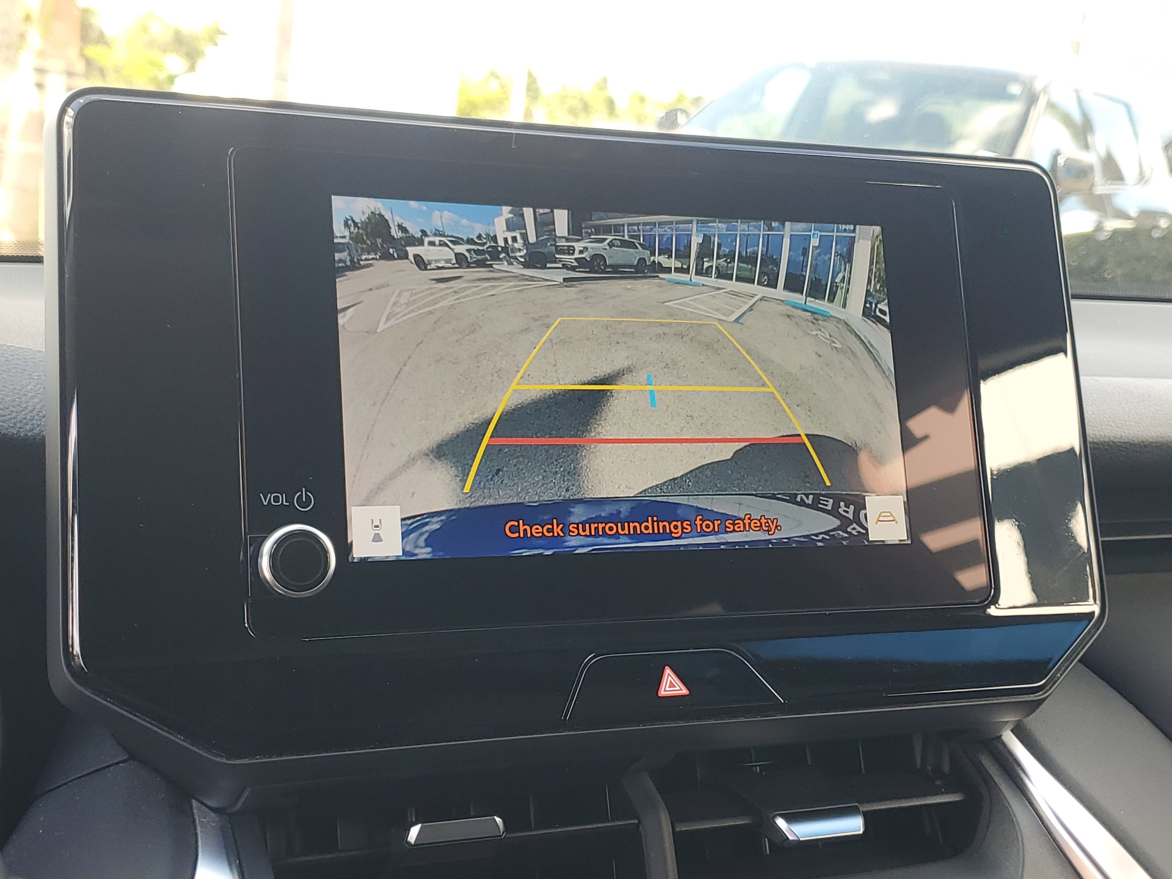 2024 Toyota Venza LE