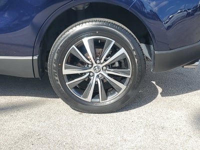 2024 Toyota Venza LE