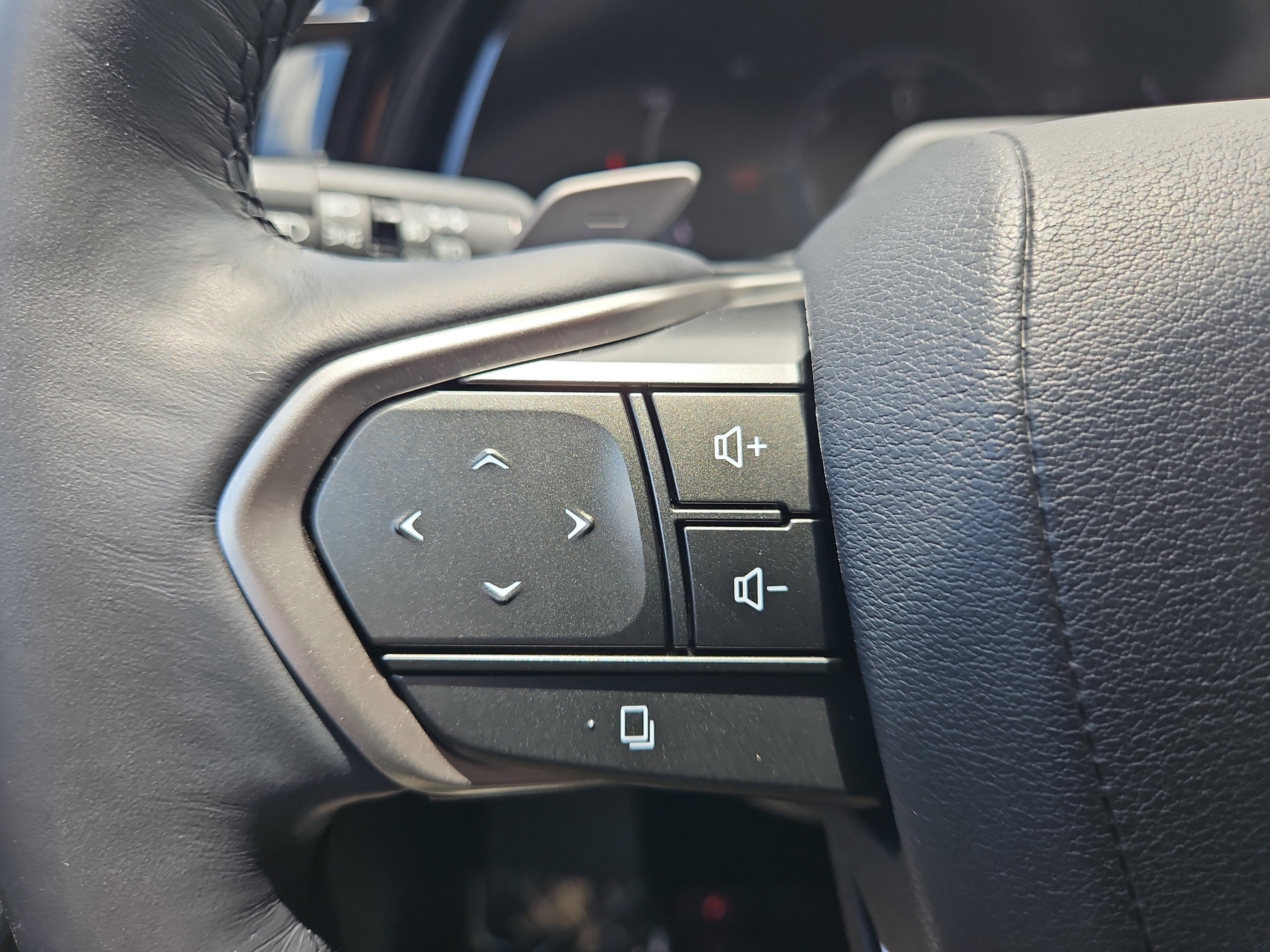 2024 Lexus RX RX 450h+ Luxury