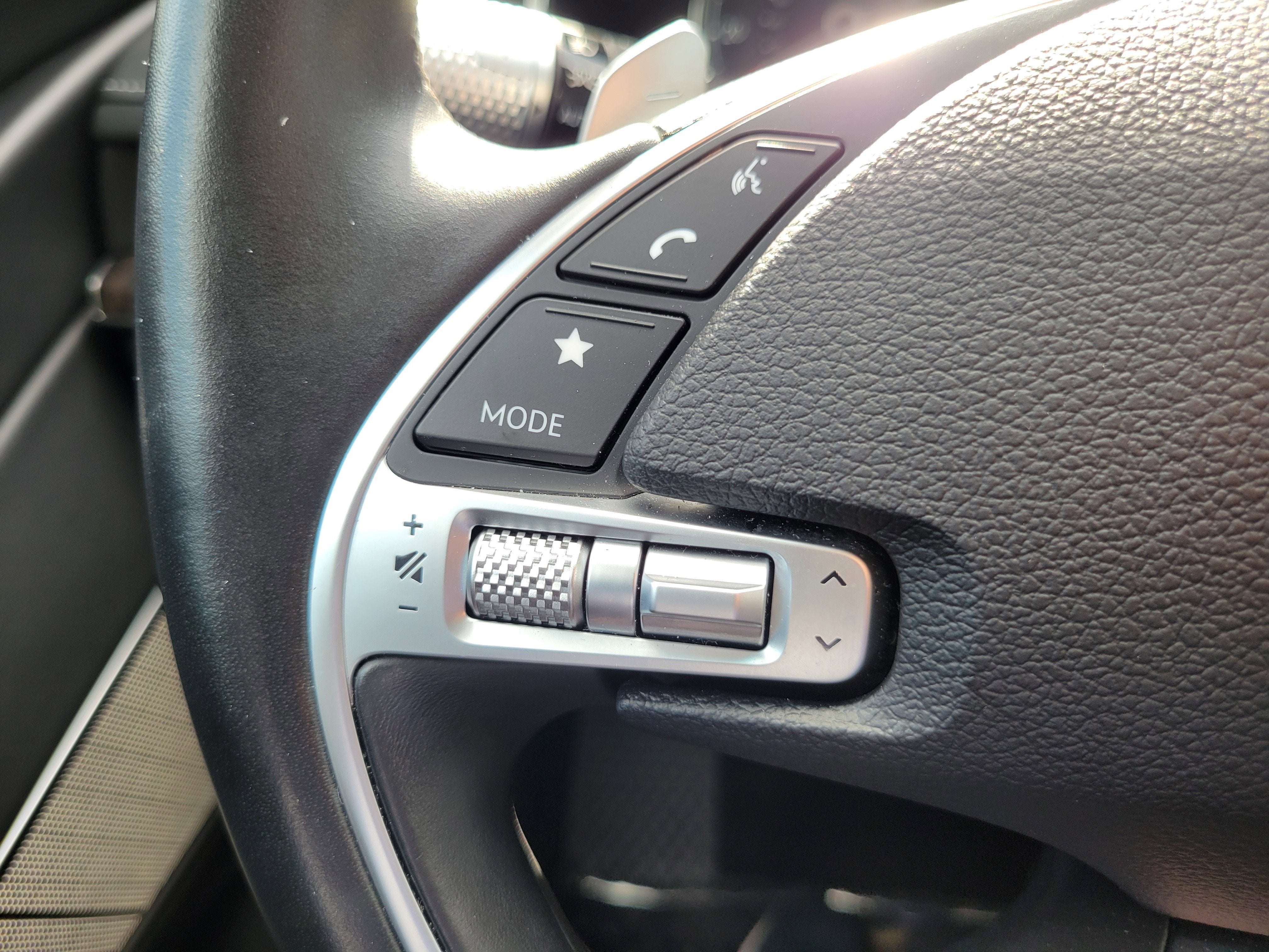 2023 Genesis G80 2.5T