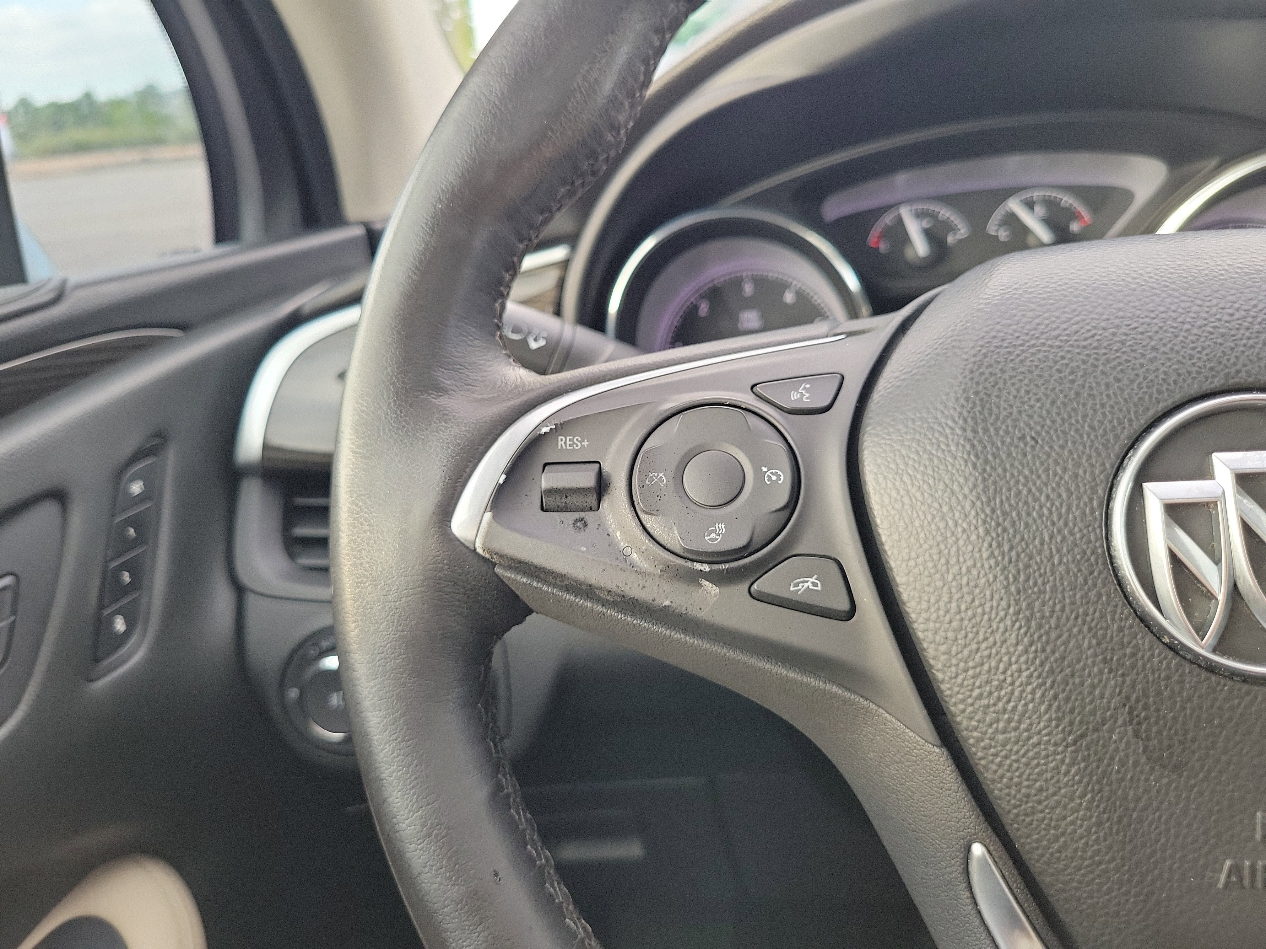 2020 Buick Envision Essence Group