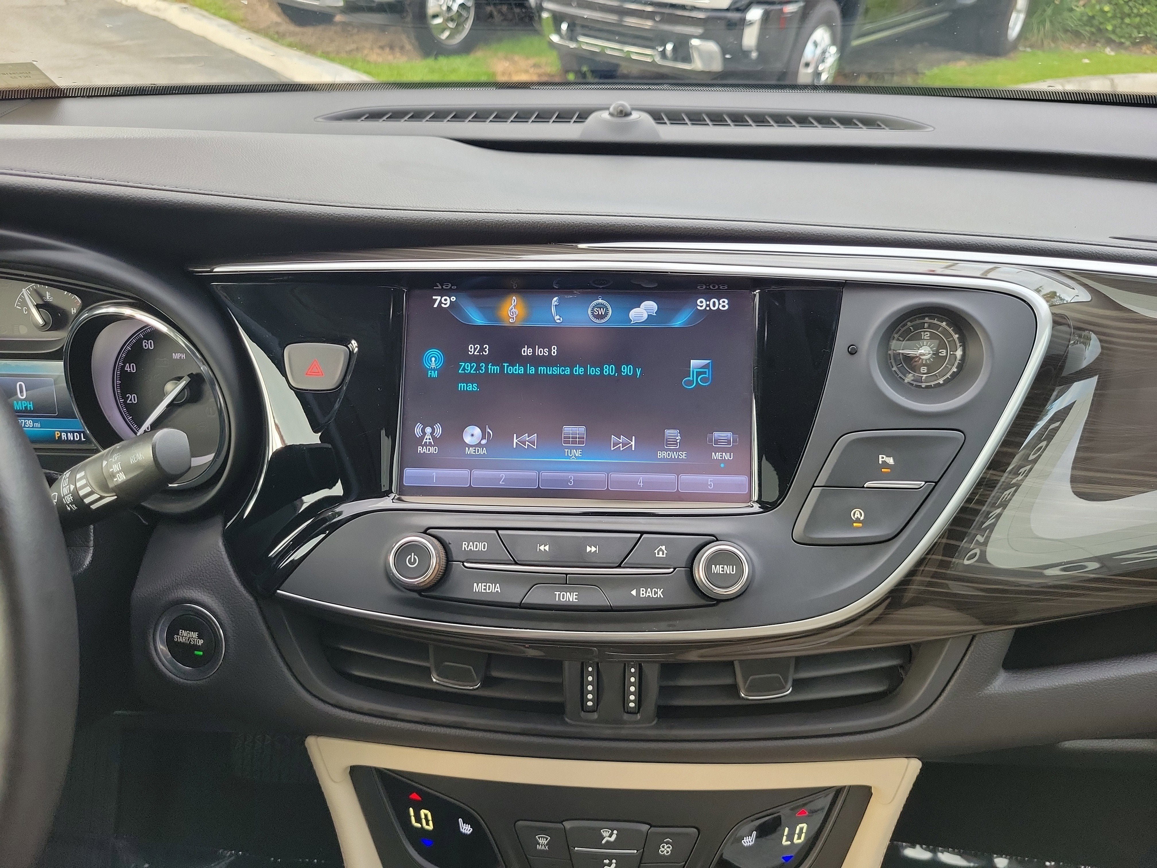 2020 Buick Envision Essence Group