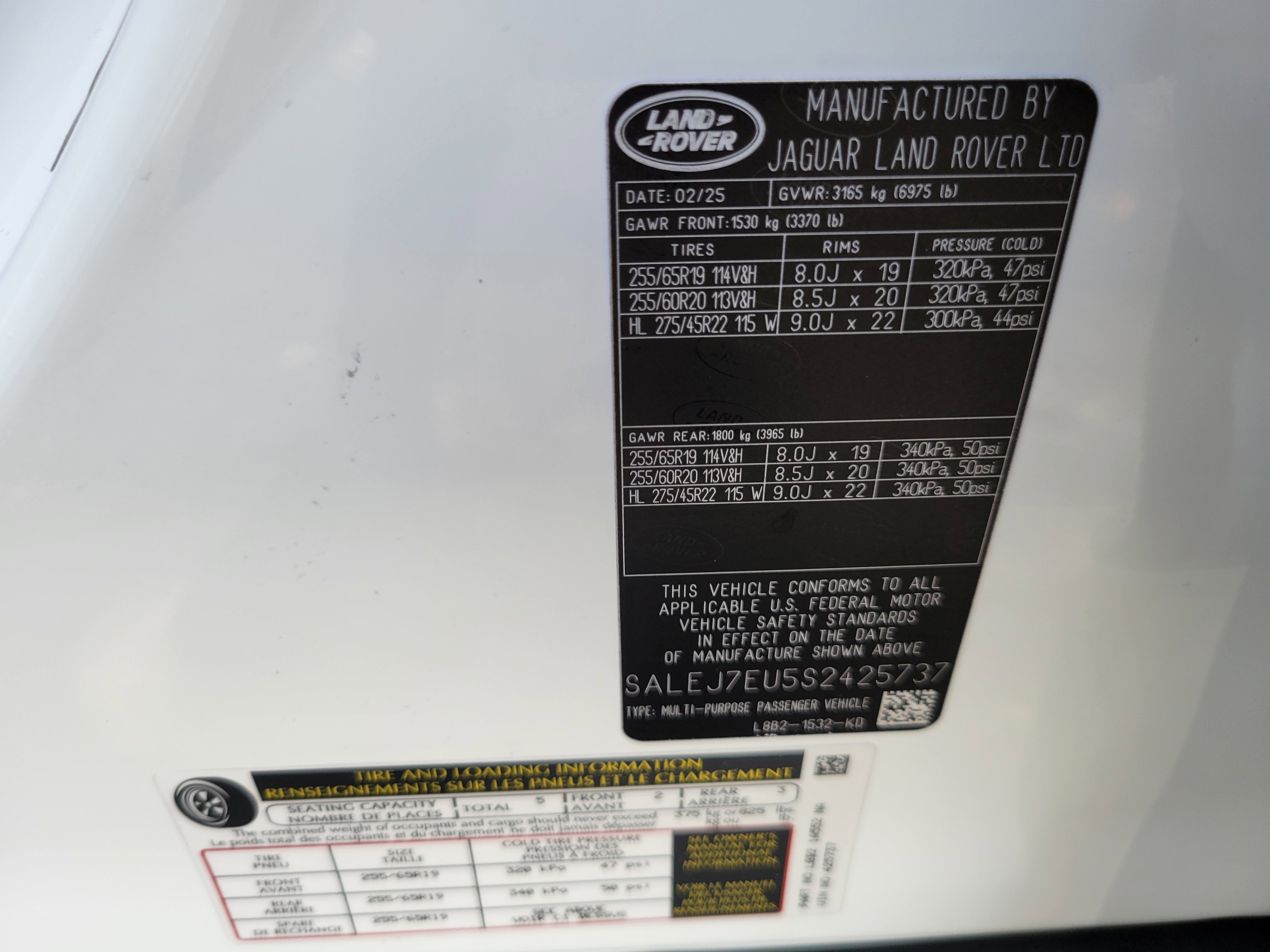 2025 Land Rover Defender S