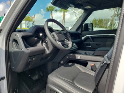 2025 Land Rover Defender S