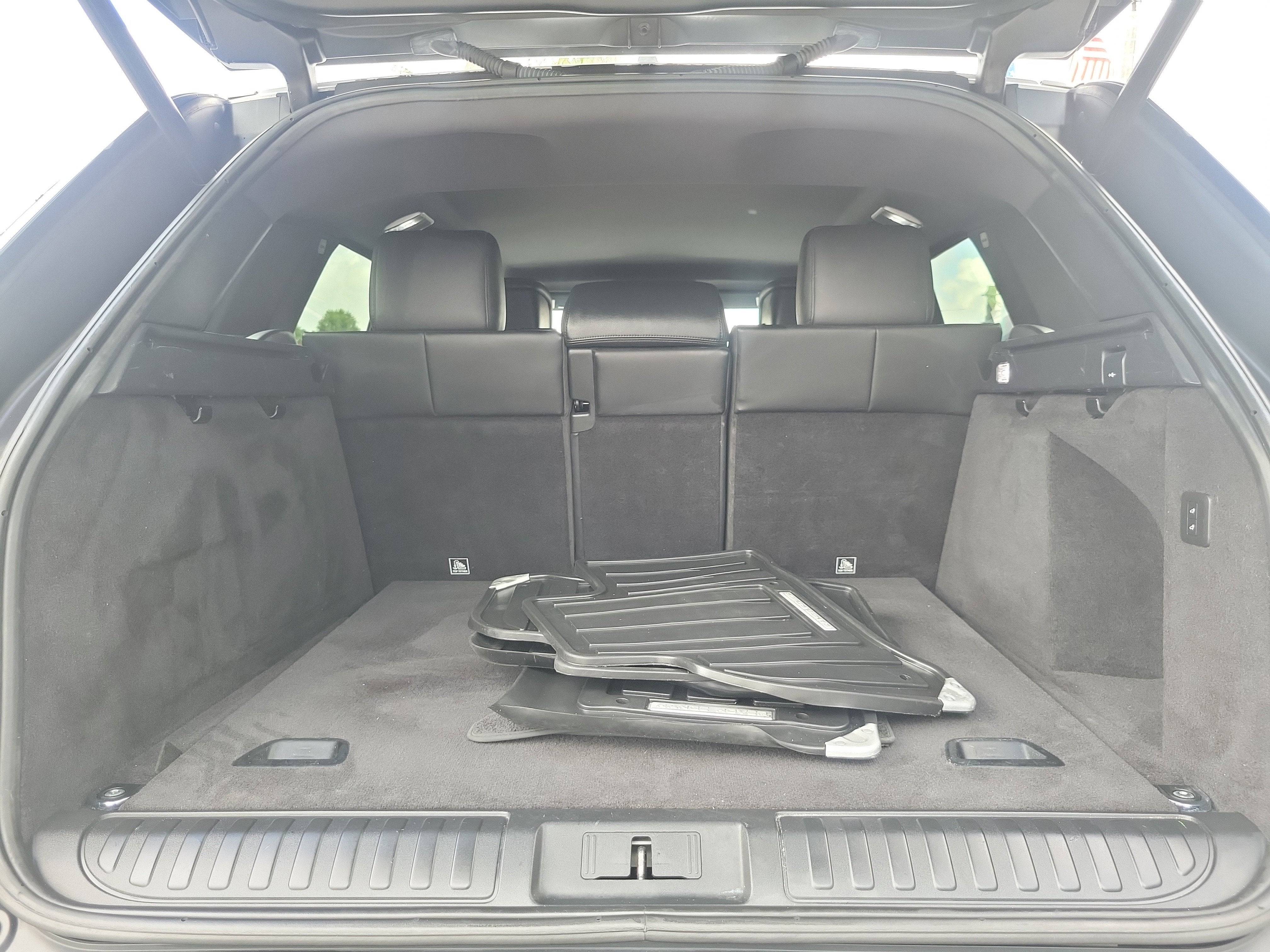 2018 Land Rover Range Rover Sport SE