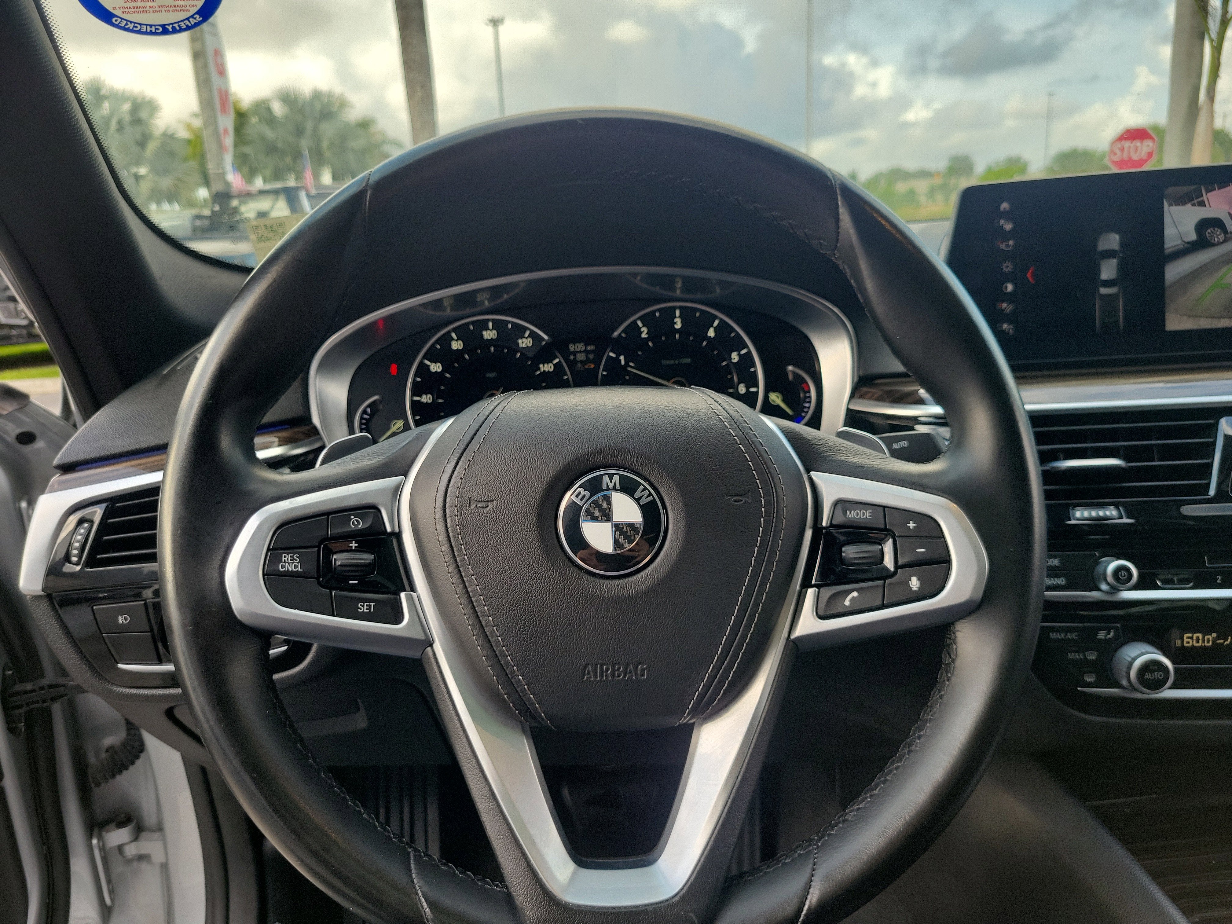 2017 BMW 5 Series 540i