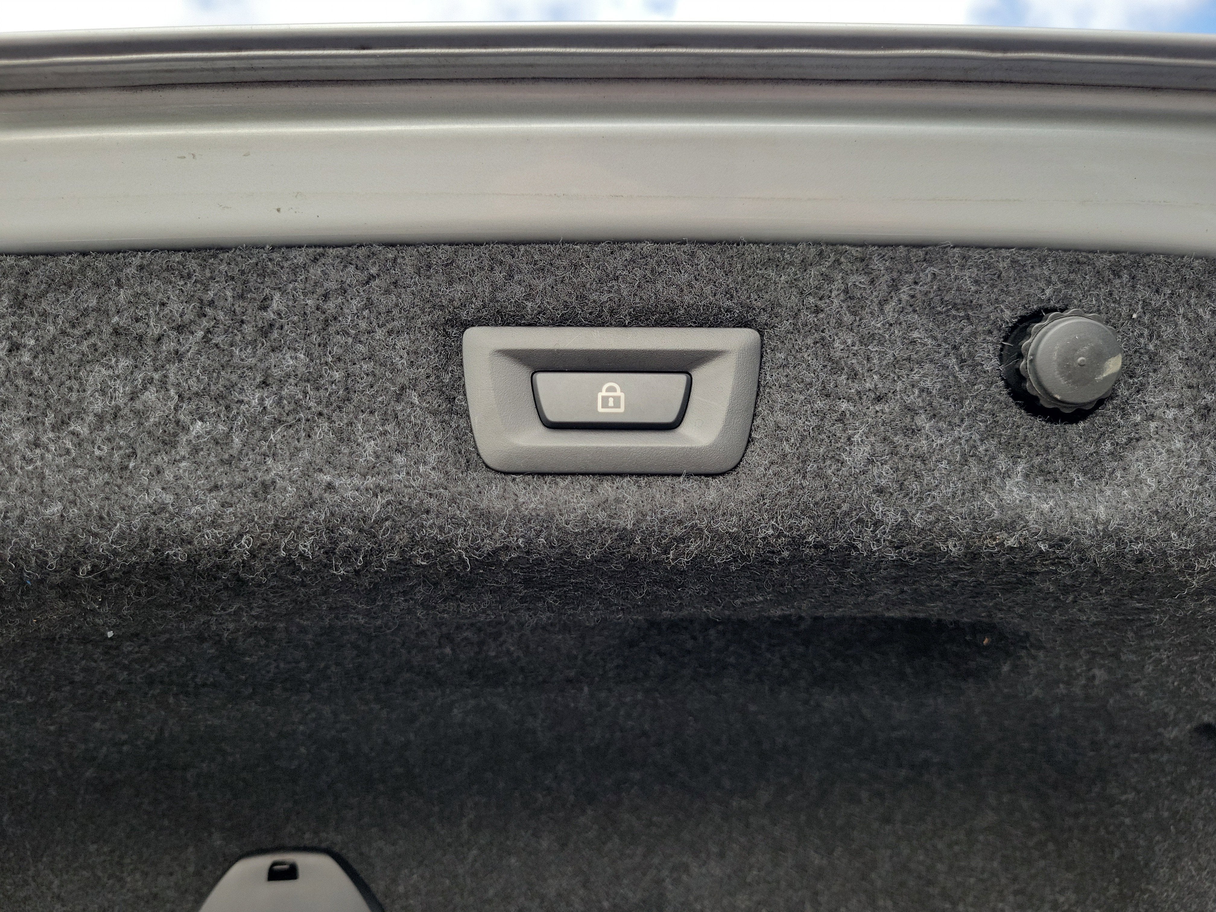 2017 BMW 5 Series 540i
