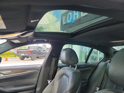 2017 BMW 5 Series 540i