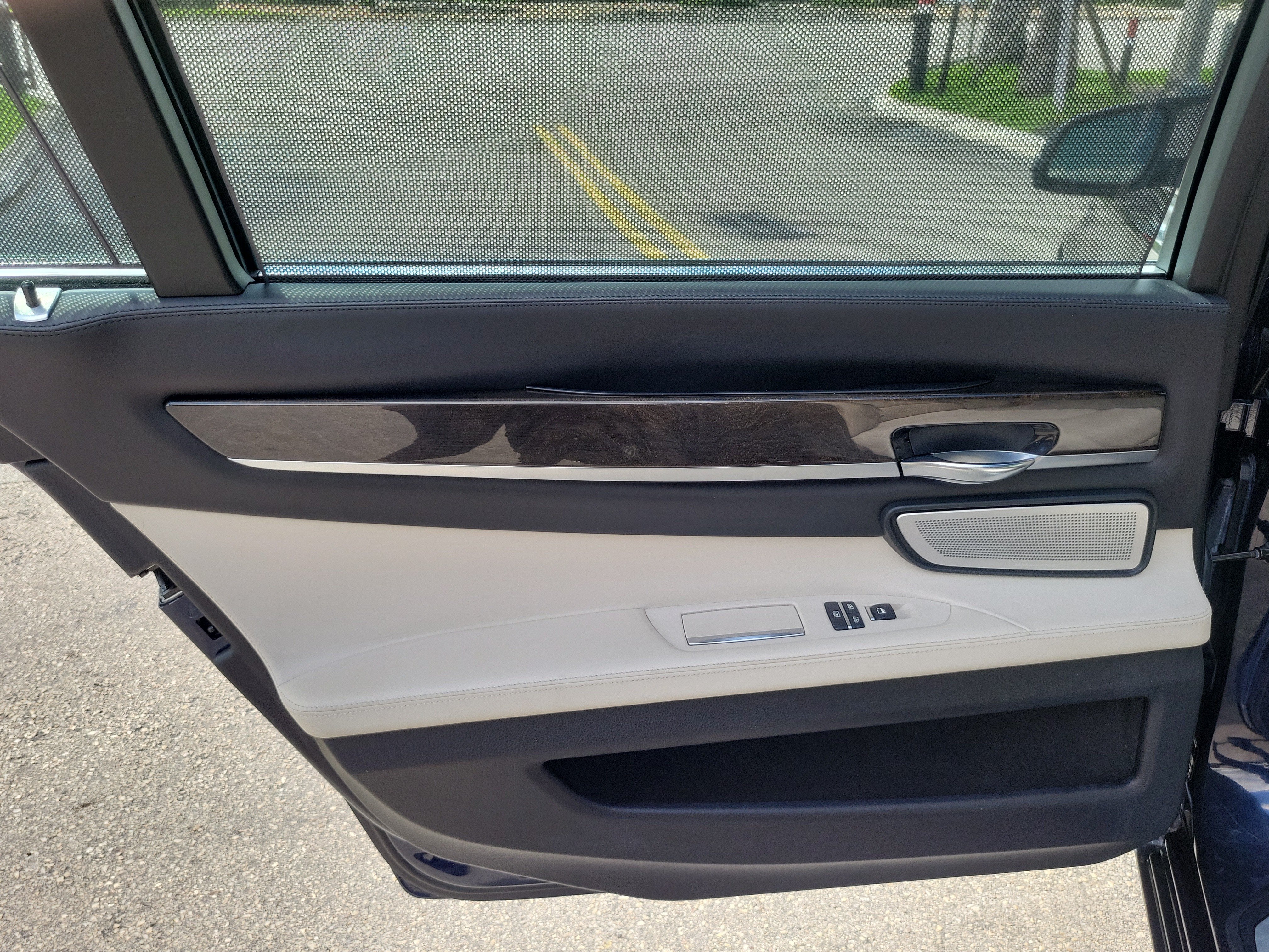 2013 BMW 7 Series 750Li xDrive