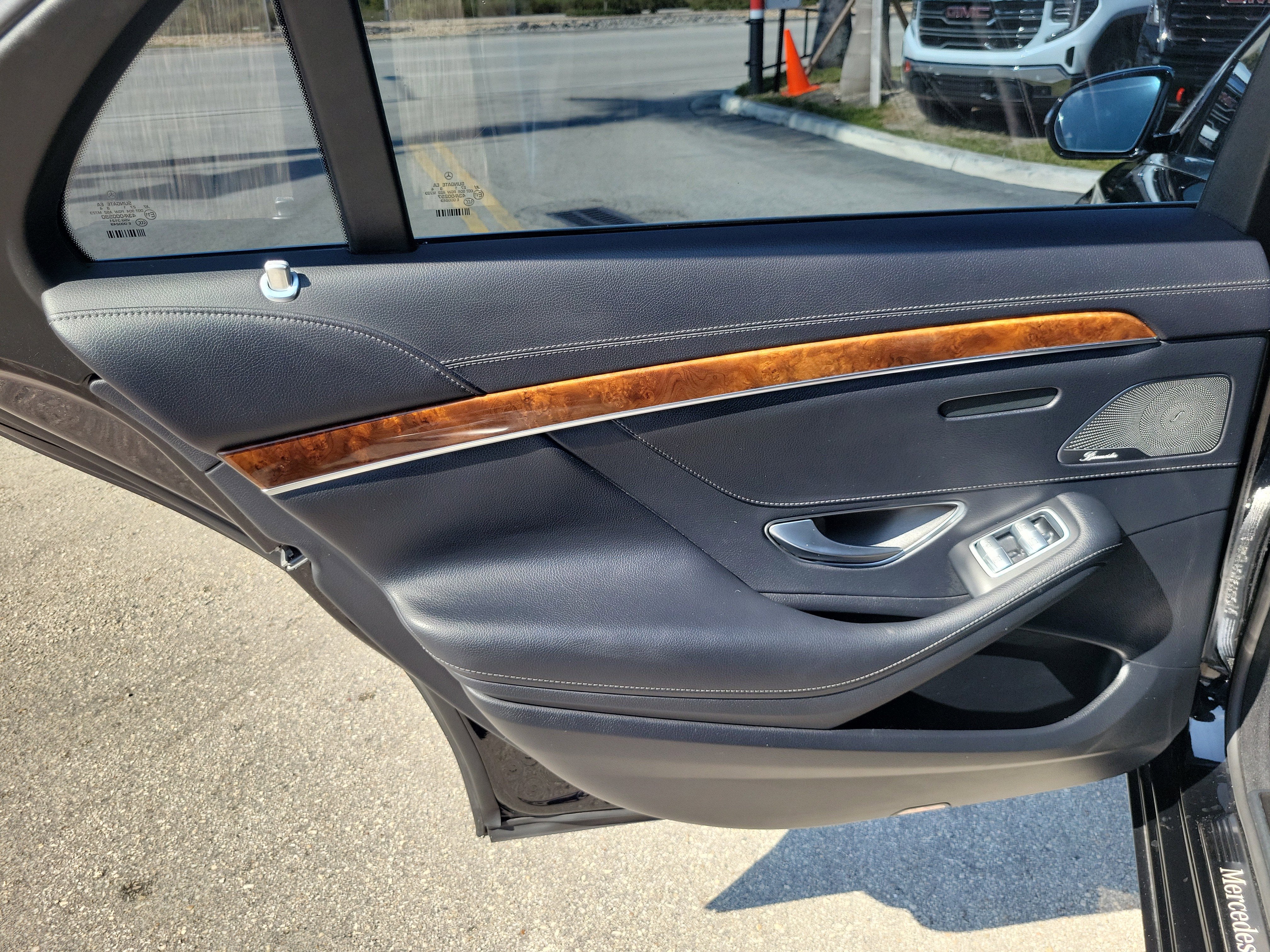2015 Mercedes-Benz S-Class S 550