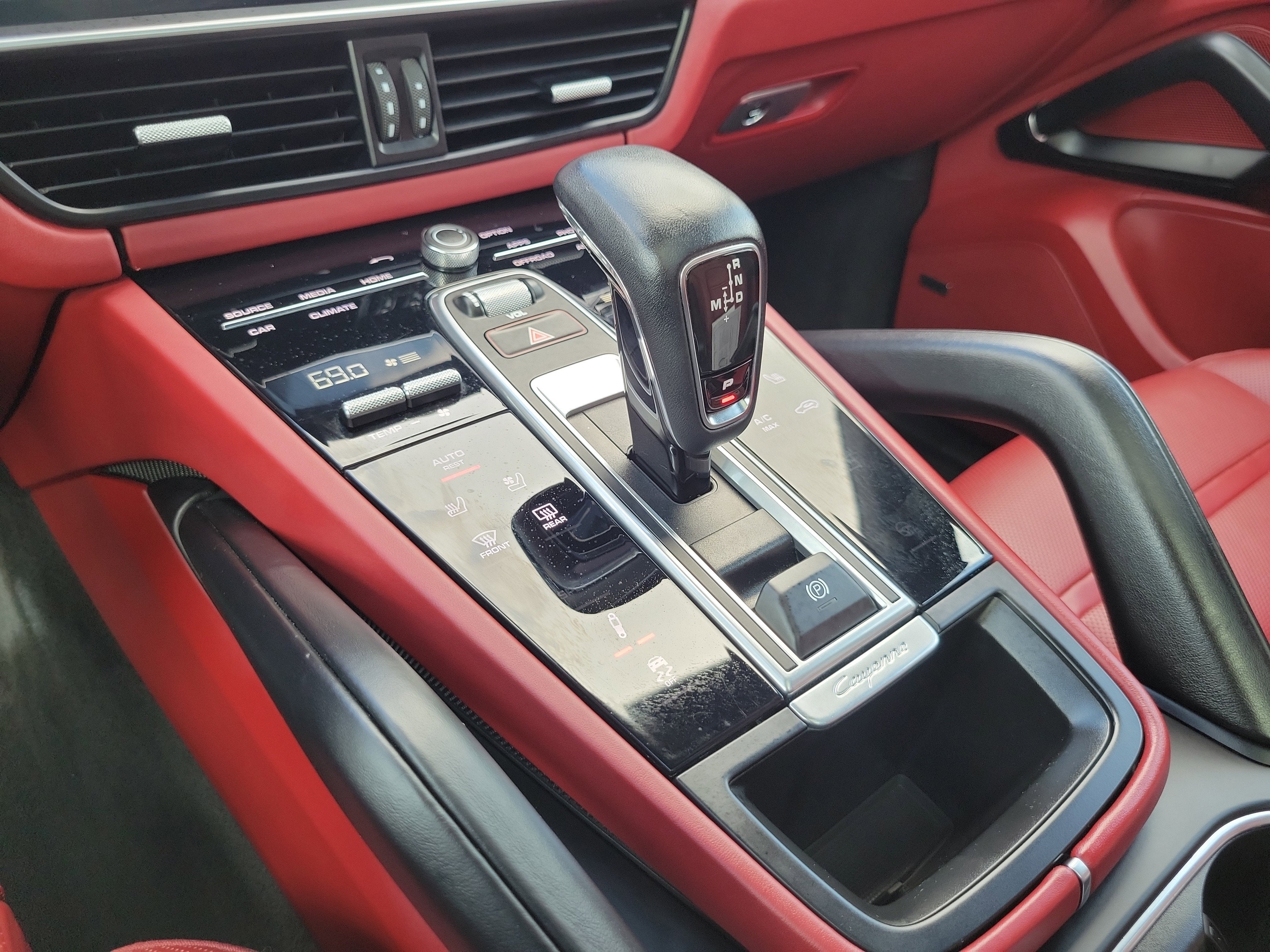 2023 Porsche Cayenne NA