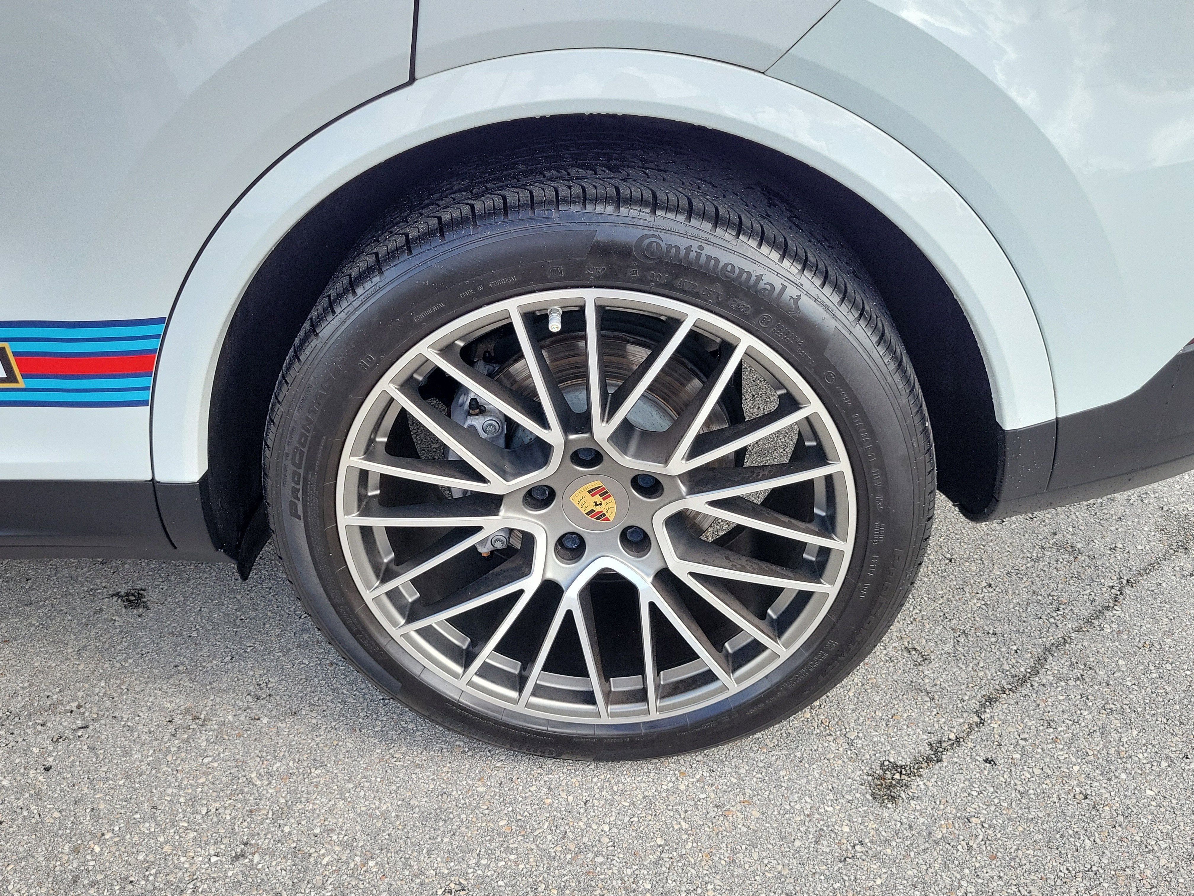 2023 Porsche Cayenne NA