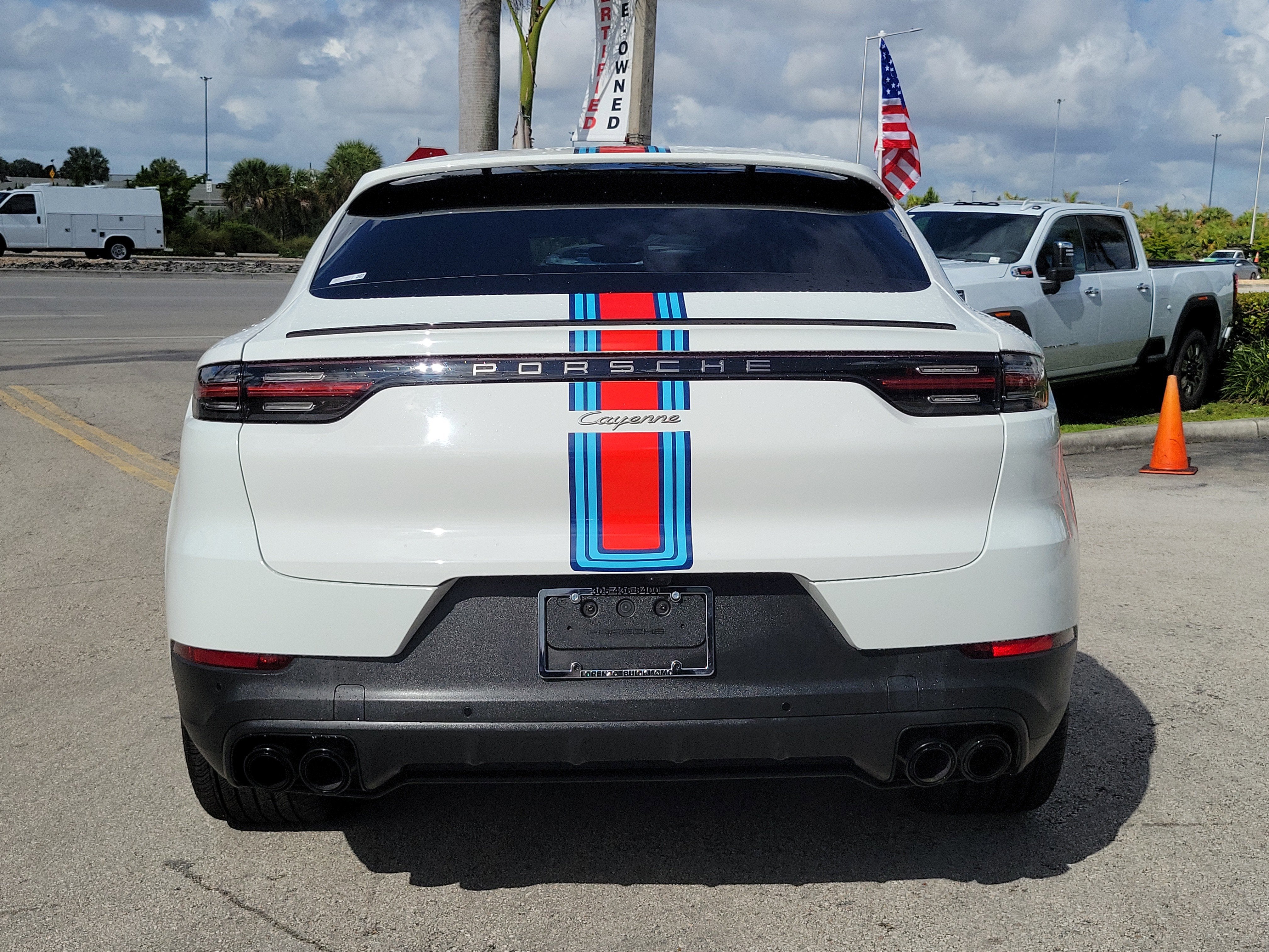 2023 Porsche Cayenne NA