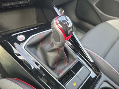 2024 Volkswagen Golf GTI 380 SE