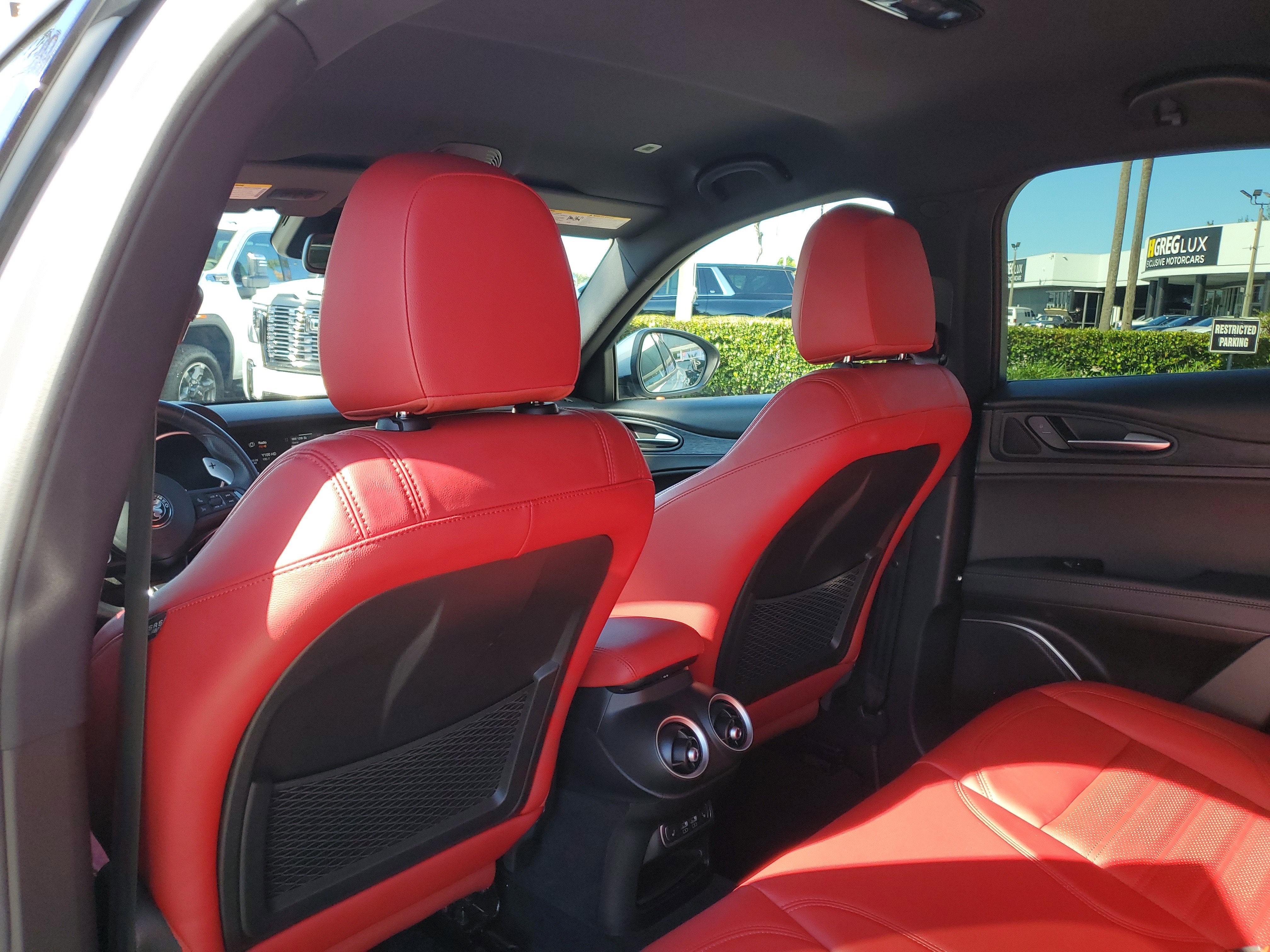 2022 Alfa Romeo Stelvio Sprint