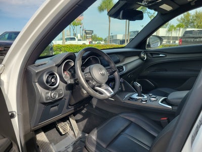 2023 Alfa Romeo Stelvio Ti