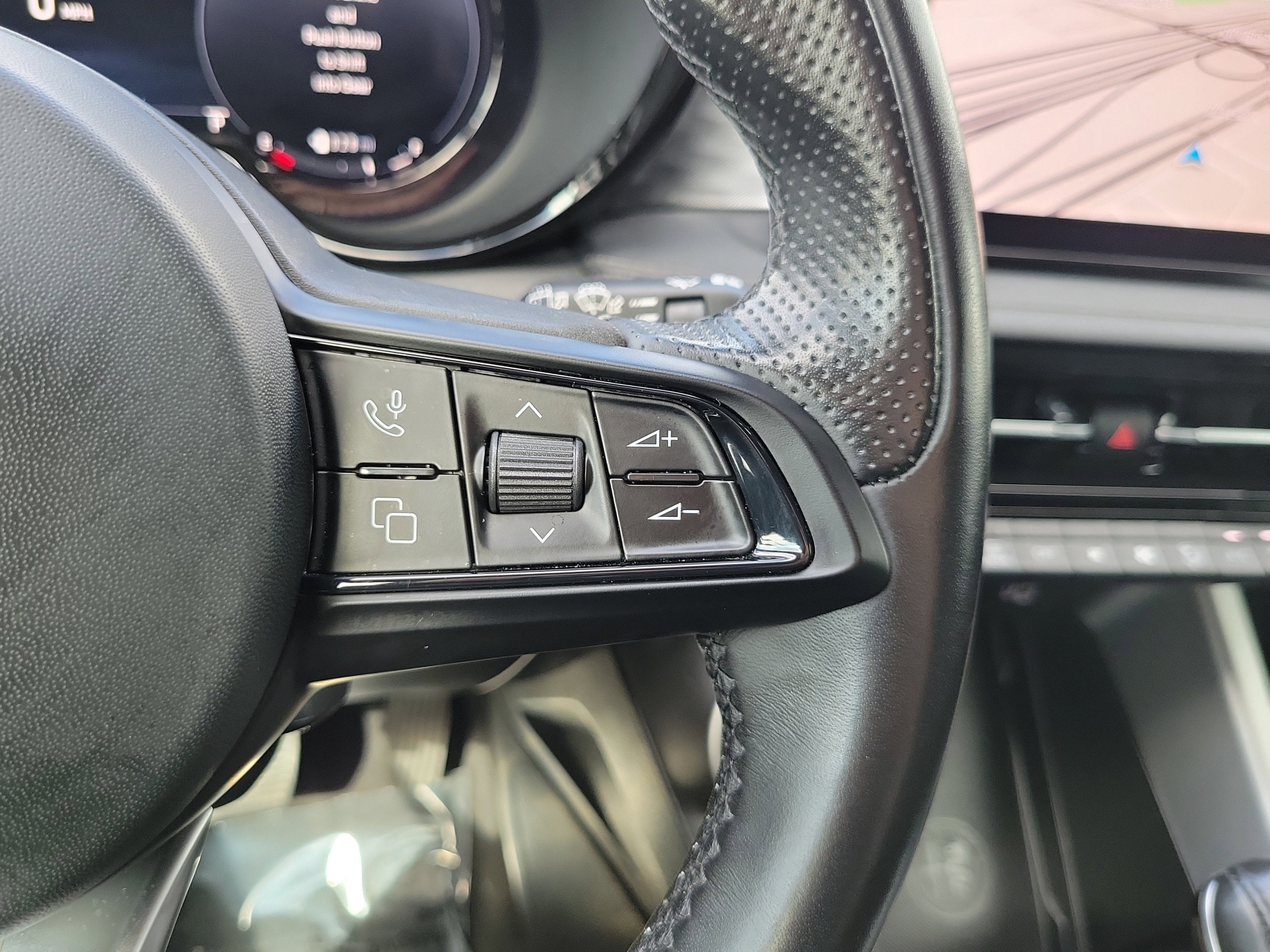 2024 Alfa Romeo Tonale Ti