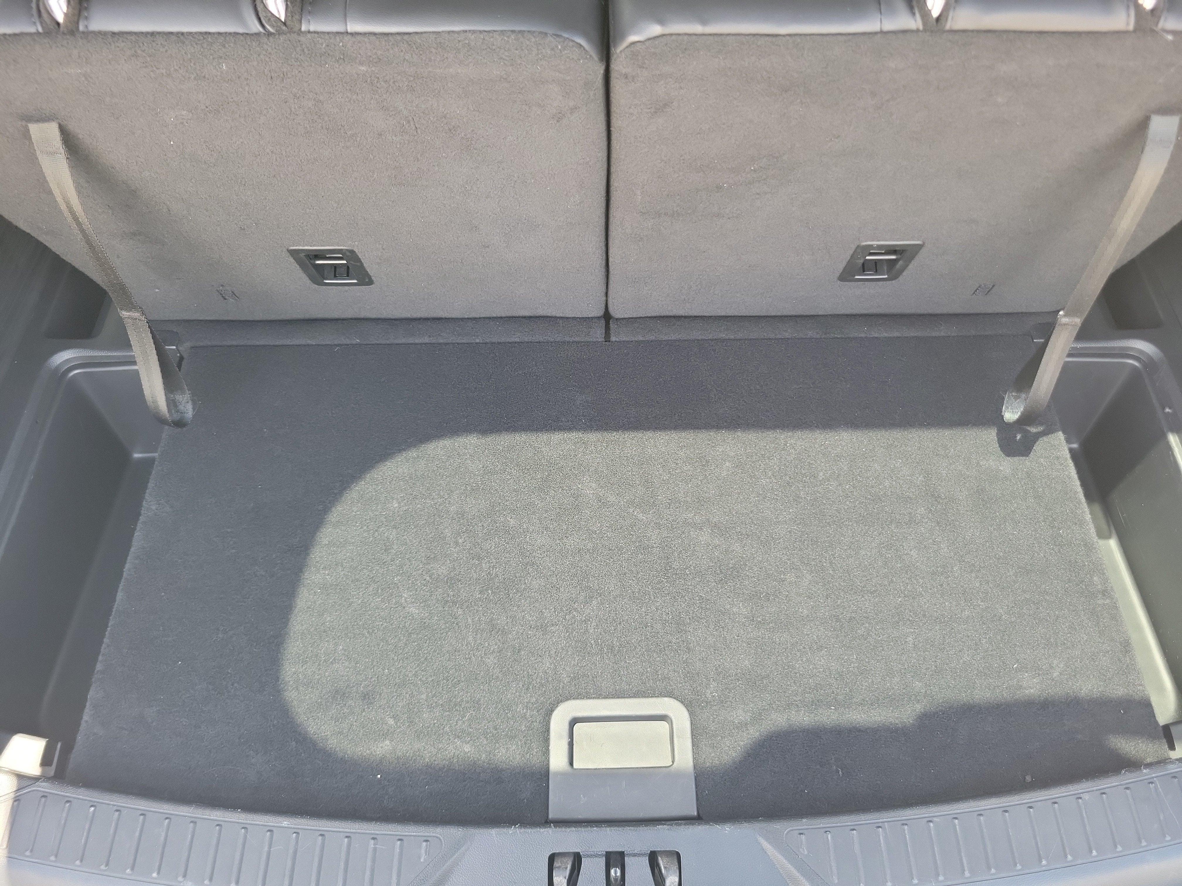 2023 Ford Explorer XLT 4WD