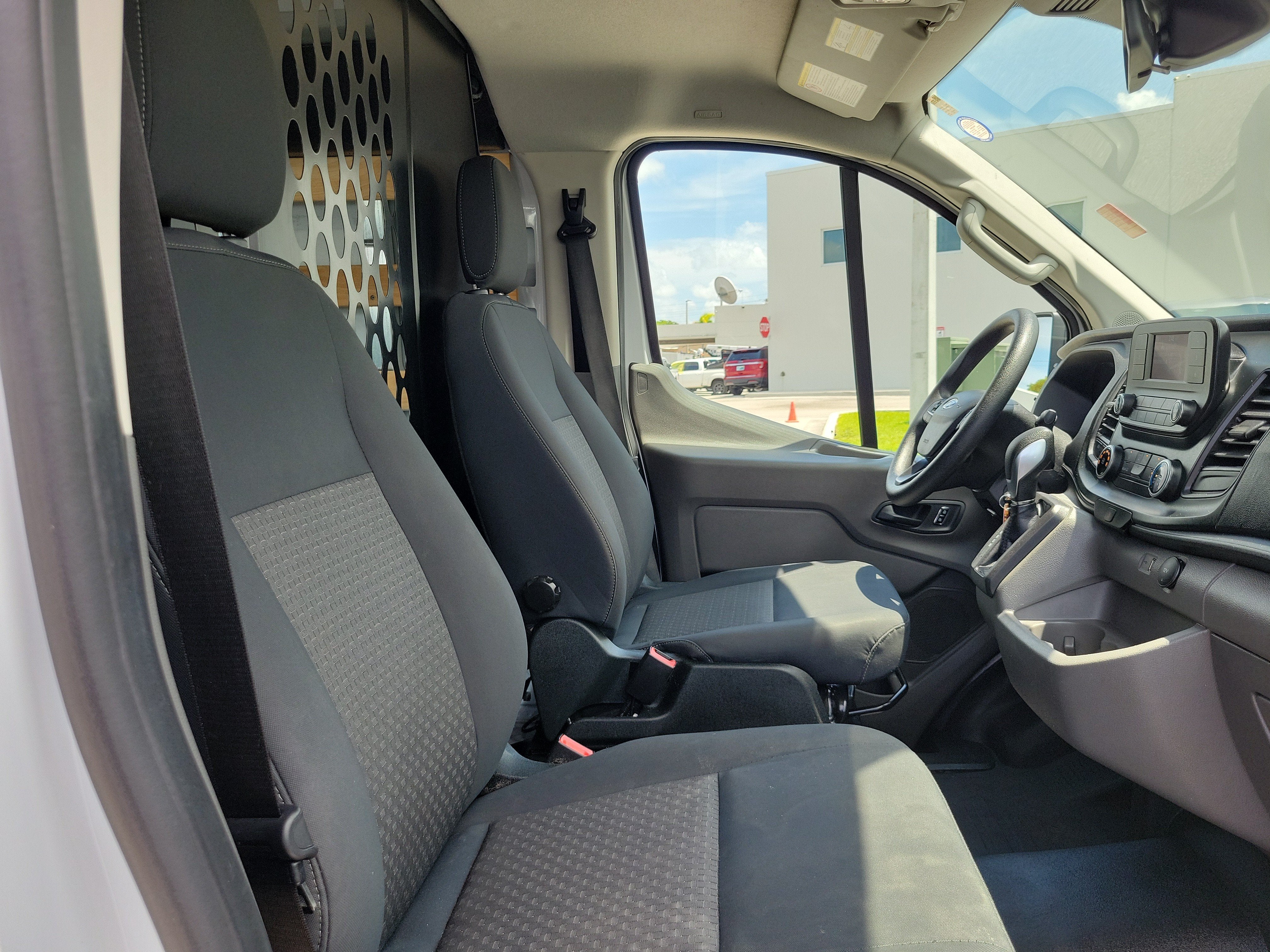 2025 Ford Transit Cargo Van Base
