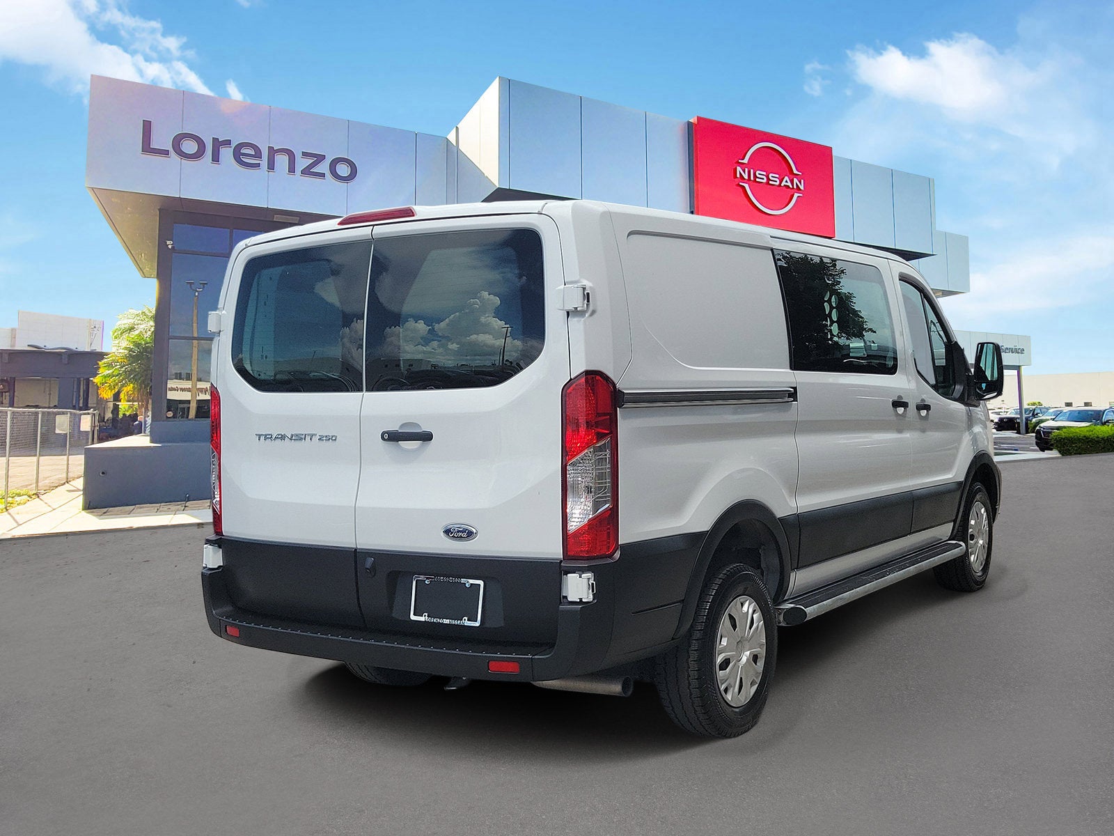 2025 Ford Transit Cargo Van T-250 130" Low Rf 9070 GVWR RWD
