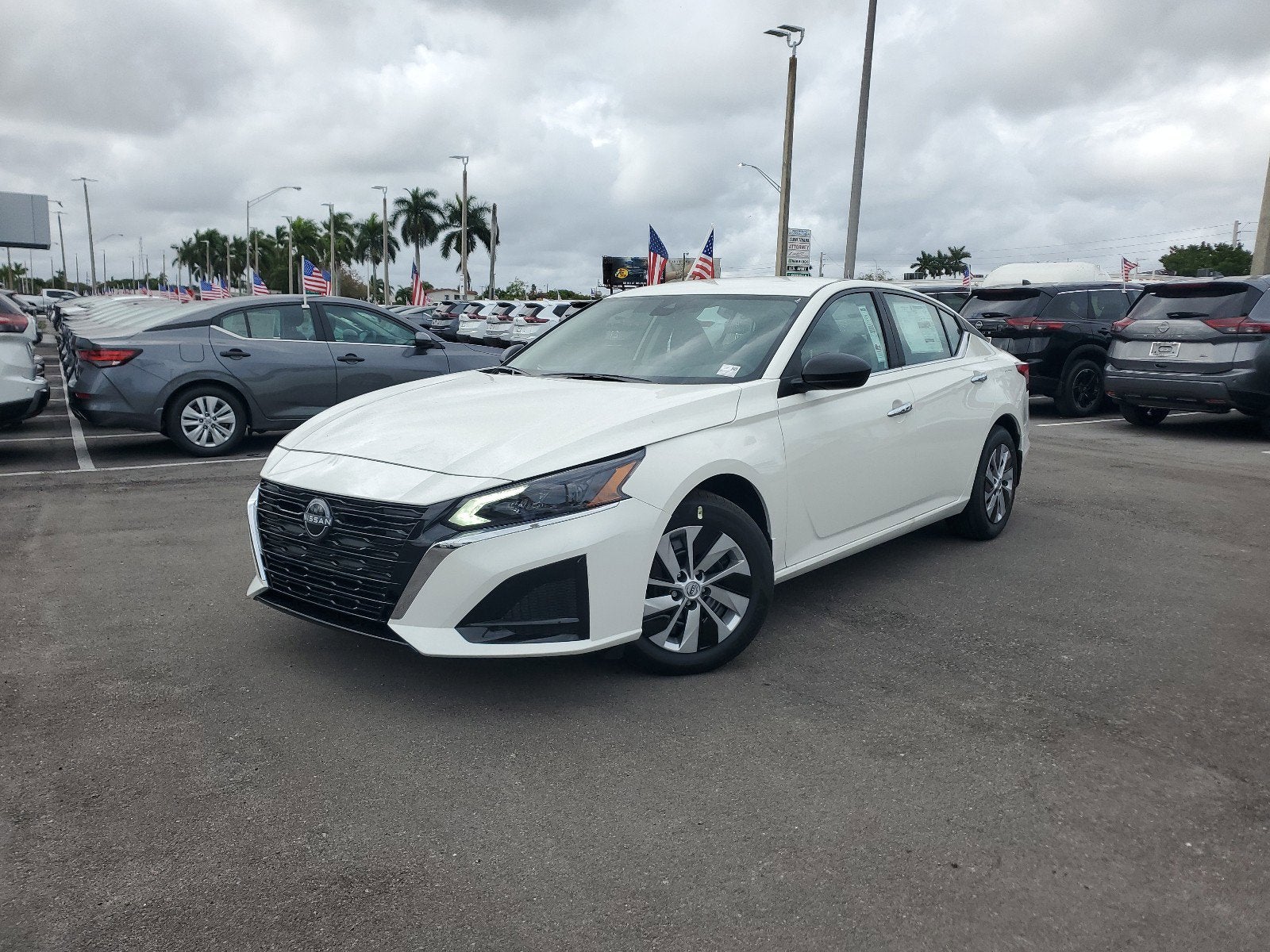 2025 Nissan Altima S