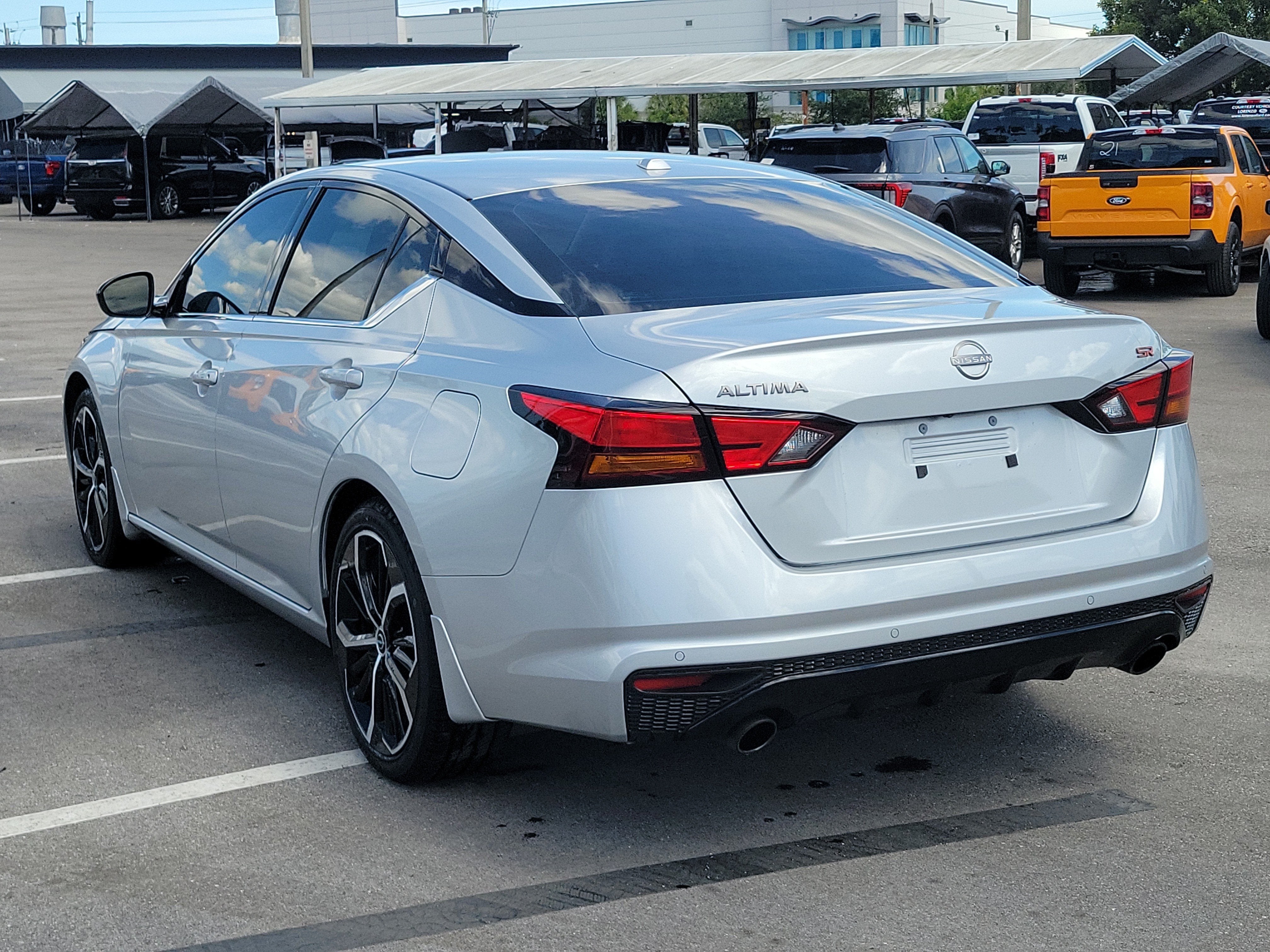 2024 Nissan Altima 2.5 SR