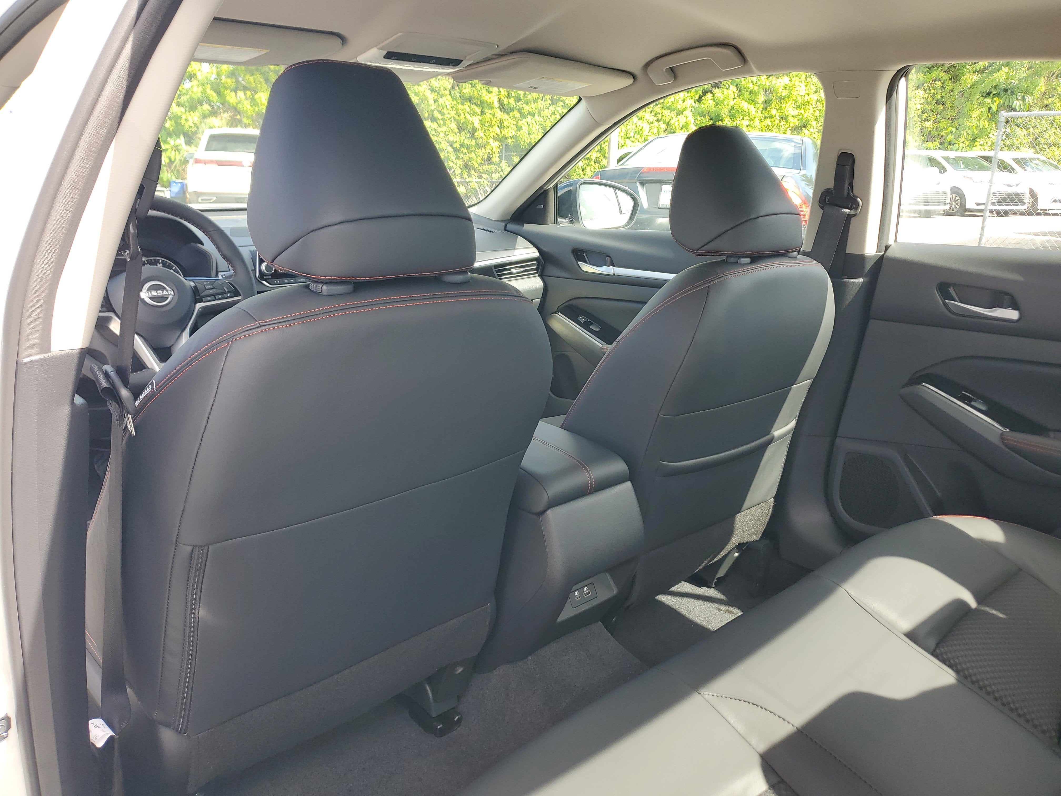 2025 Nissan Altima SR