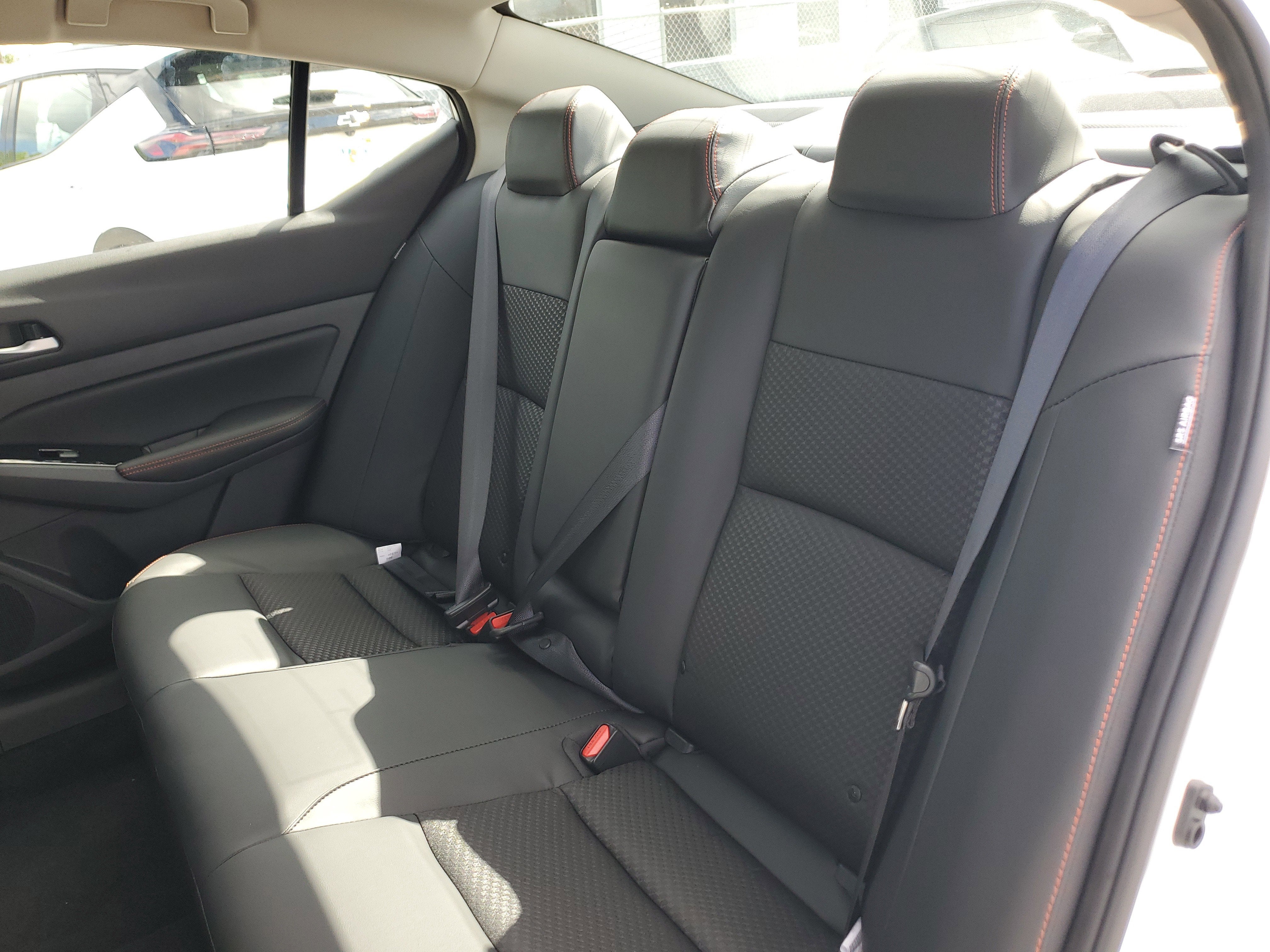 2025 Nissan Altima SR