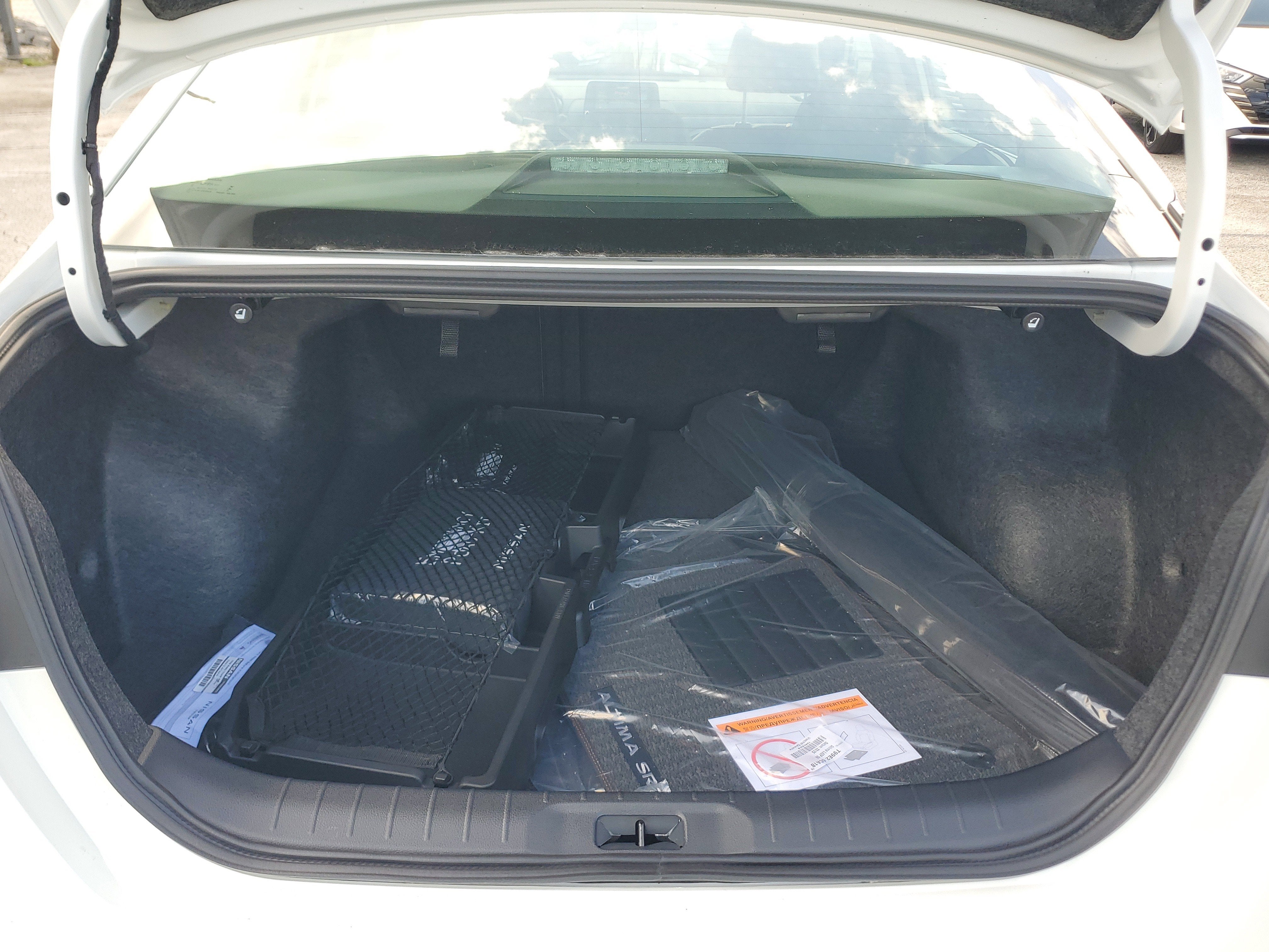 2025 Nissan Altima SR